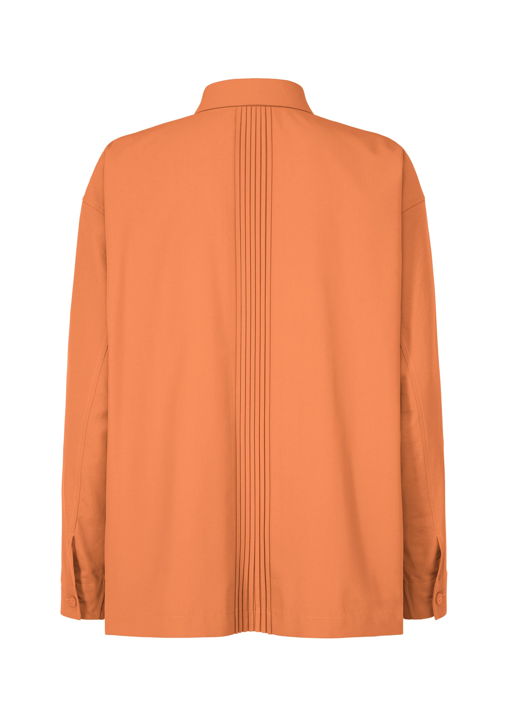 Zoomed view Back view of the IM MEN PLEATS SHIRT in burnt orange, showcasing a collar, buttoned cuffs, and a central vertical pleat that adds both style and soft texture.