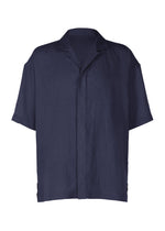 The IM MEN FLOATING LINEN is a short-sleeved, dark navy blended linen shirt featuring an open collar and relaxed fit, shown on a plain white background. - DARK NAVY （no.76）