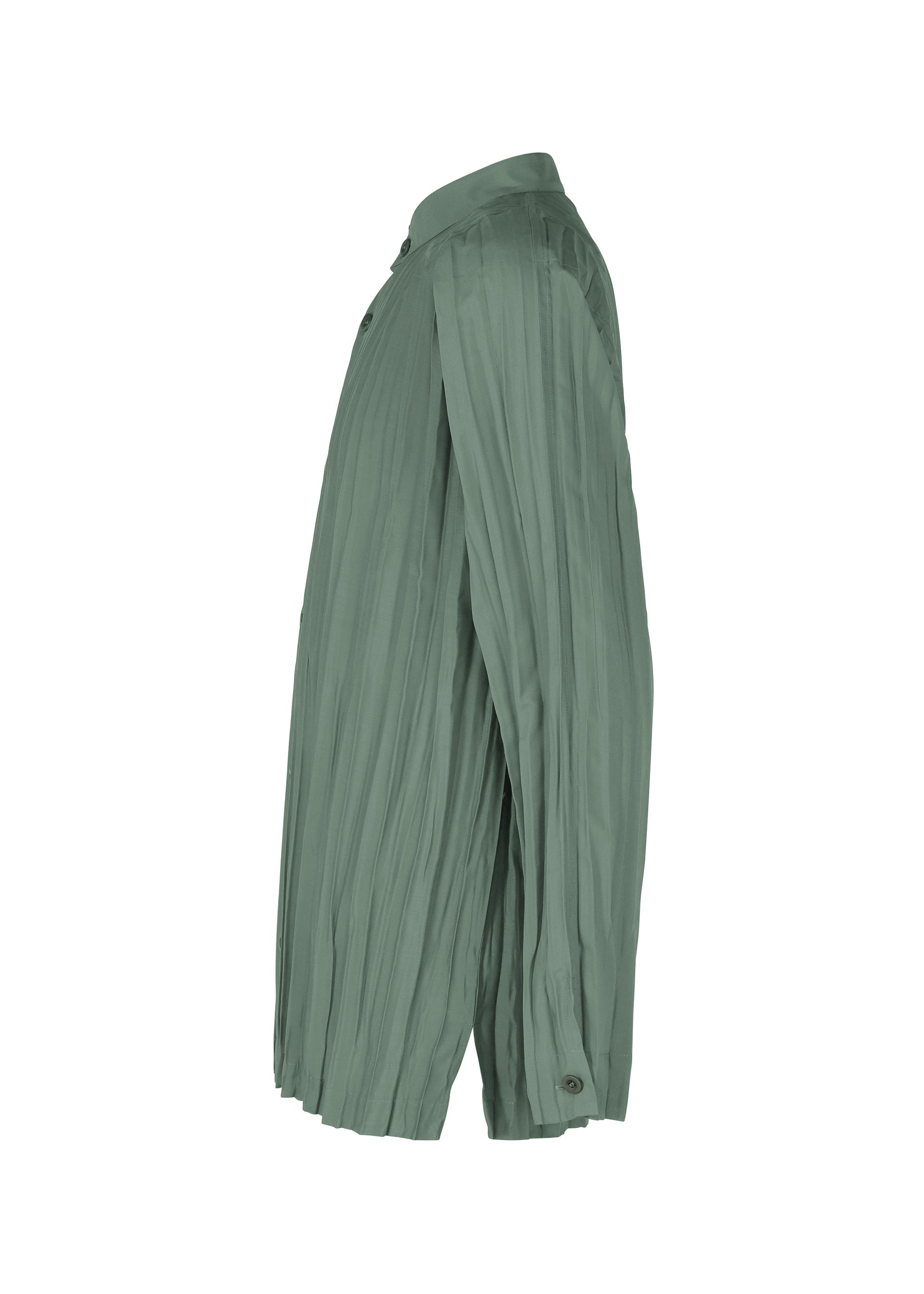 Zoomed view Side view of the IM MEN WRINKLE SHIRT: a long-sleeved, light green recycled polyester shirt with a collar, buttoned cuffs, and distinctive creased finish, shown against a white background.