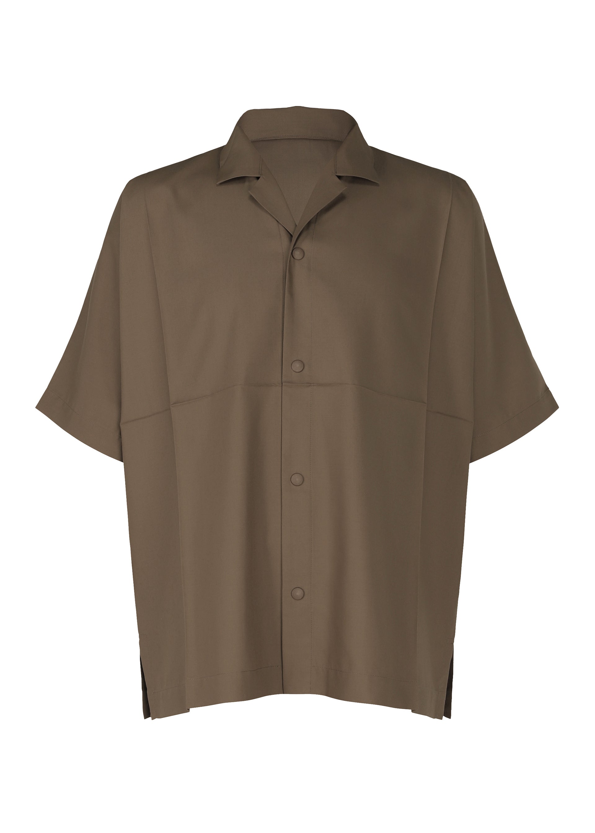 Zoomed view The IM MEN COMPACT SHIRT is a brown, short-sleeved, loose-fit button-up with a collar and straight hem, made from wrinkle-resistant fabric and shown on a white background. - DARK BROWN （no.45）