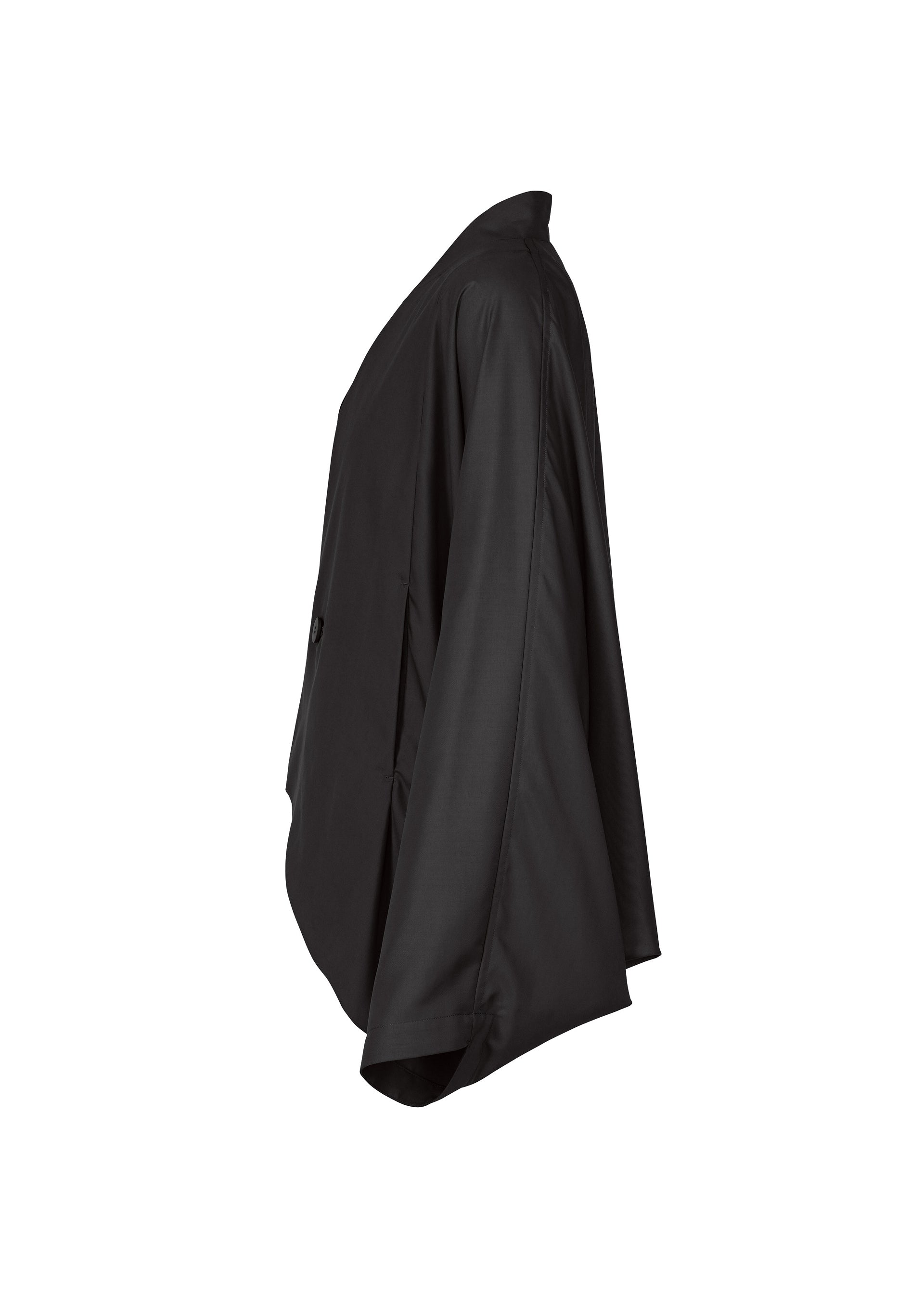 Zoomed view The SWING BLACK by IM MEN is a lightweight, black jacket with no collar, wide flowing sleeves, a relaxed draped fit, and two front pockets, shown from the side against a white background.