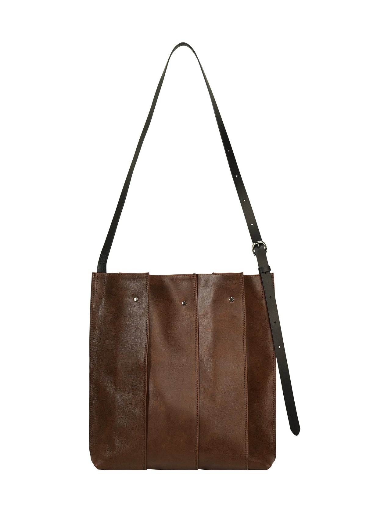 Introducing LEATHER PLEATS by IM MEN—a natural leather shoulder bag in rich brown, distinguished by a long, adjustable black strap and vertical stitched pleat panels on the front. This stylish design is ideal as a 13-inch laptop bag, seamlessly combining functionality with timeless elegance. view 2 of 8