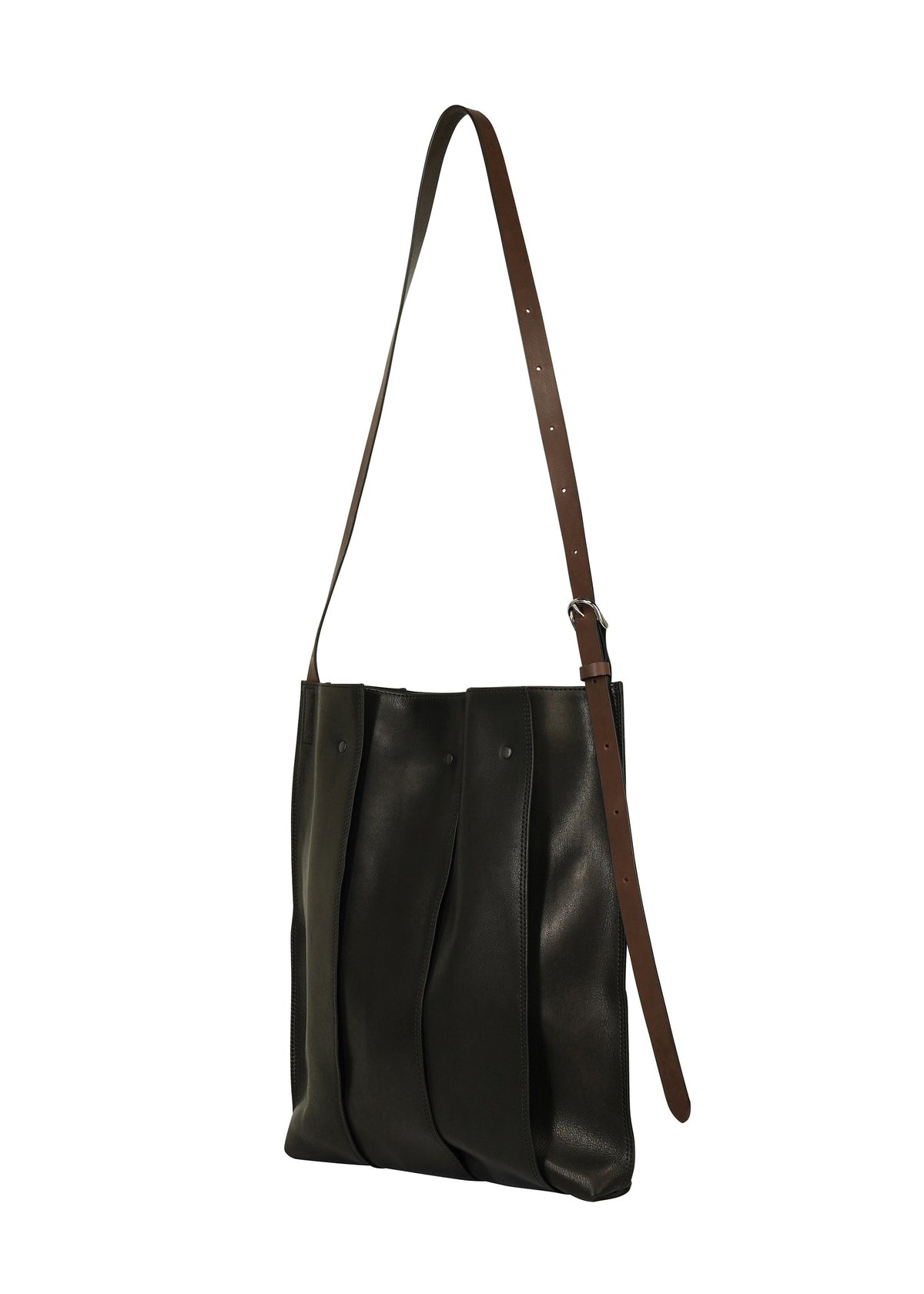 The LEATHER PLEATS shoulder bag by IM MEN is crafted from black natural leather and showcases three vertical pleats, complemented by a brown adjustable strap. Displayed against a plain white background, this spacious accessory offers both style and functionality—perfect as a fashionable 13-inch laptop bag. view 3 of 8