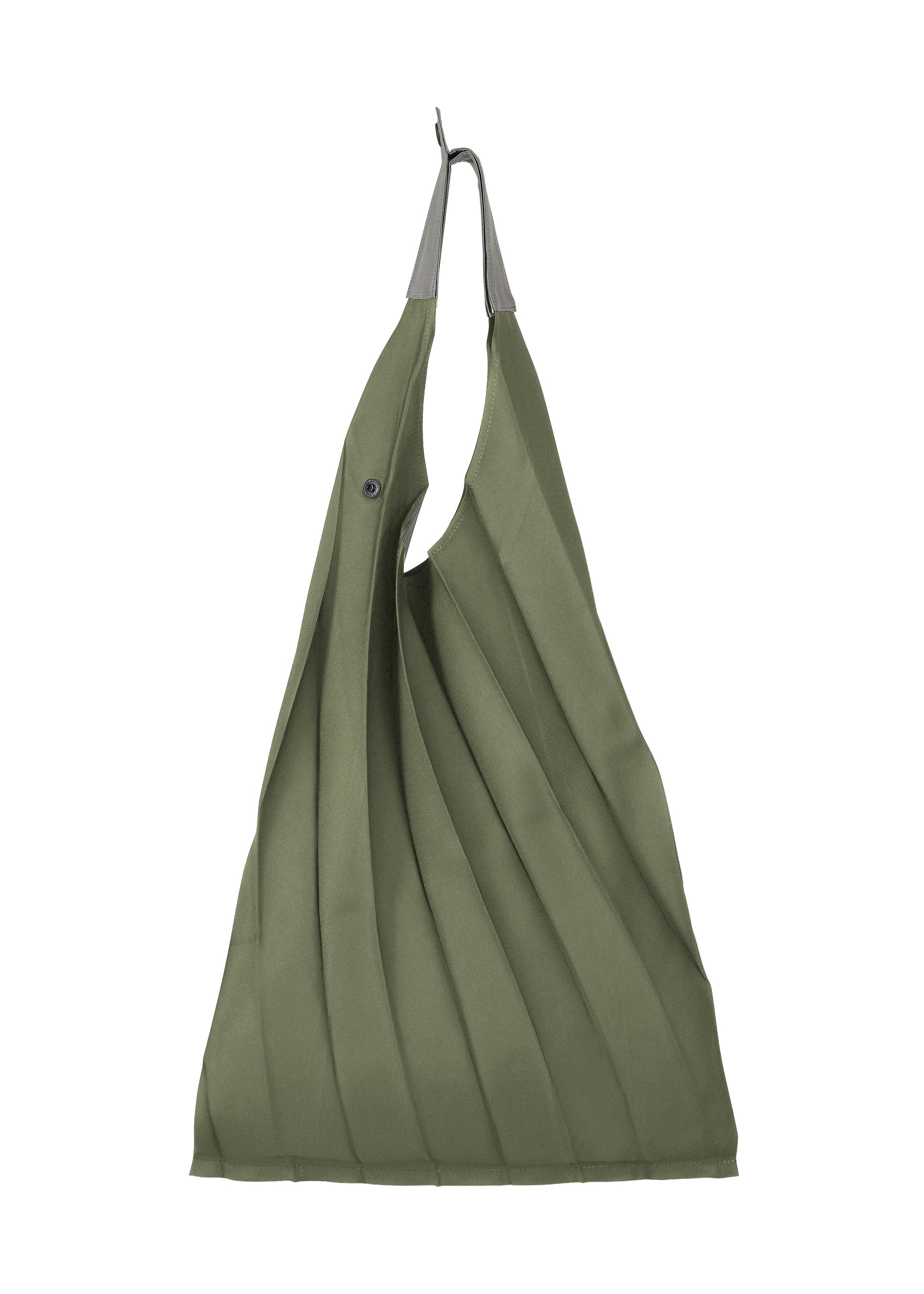 Zoomed view The GURU GURU tote bag by IM MEN is a green, foldable bag with handmade pleats, a gray S-curved single handle, and button closure, elegantly displayed against a white background. - SAGE GREEN （no.66）