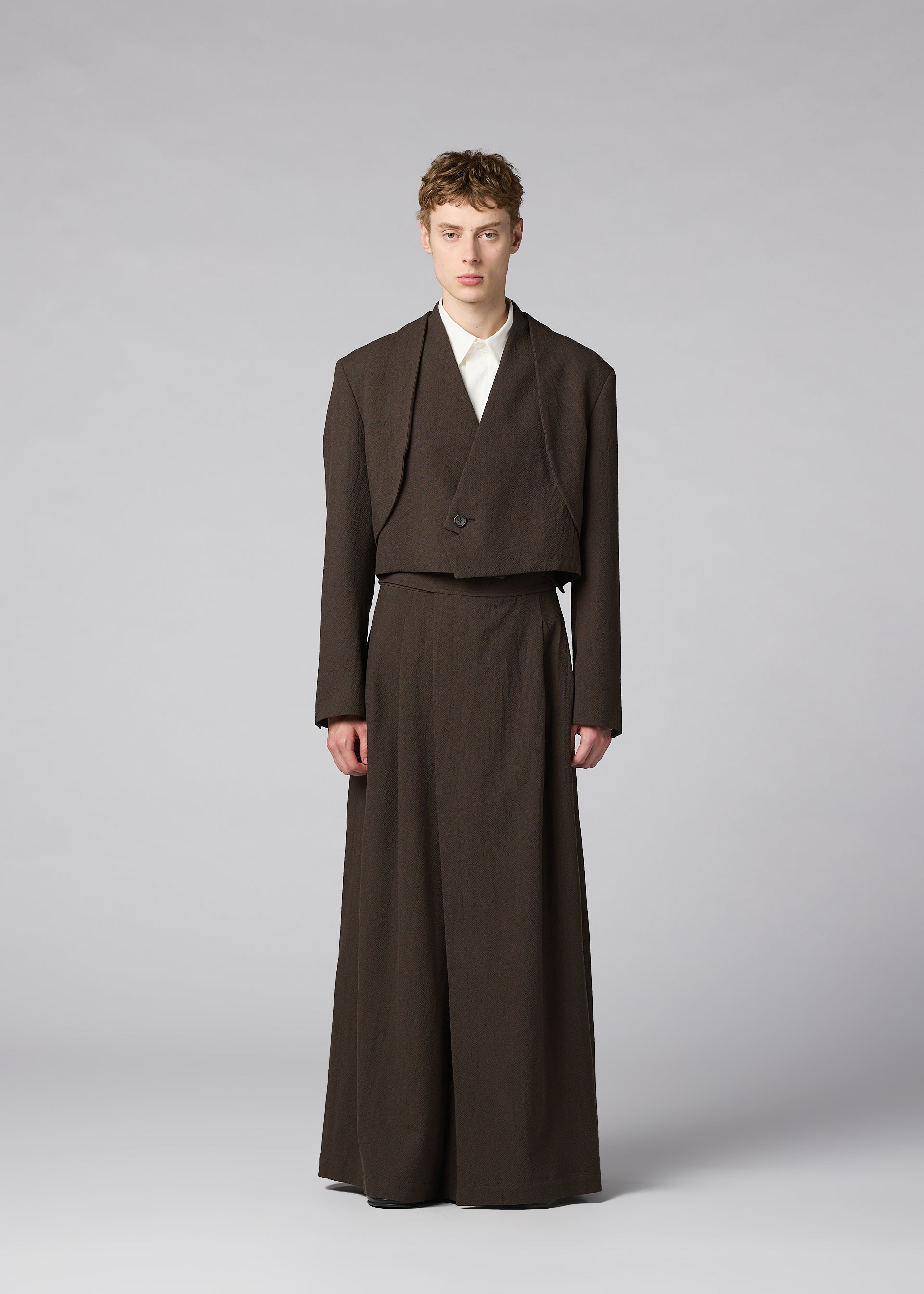 MEN / JACKETS & COATS – ISSEY MIYAKE ONLINE STORE