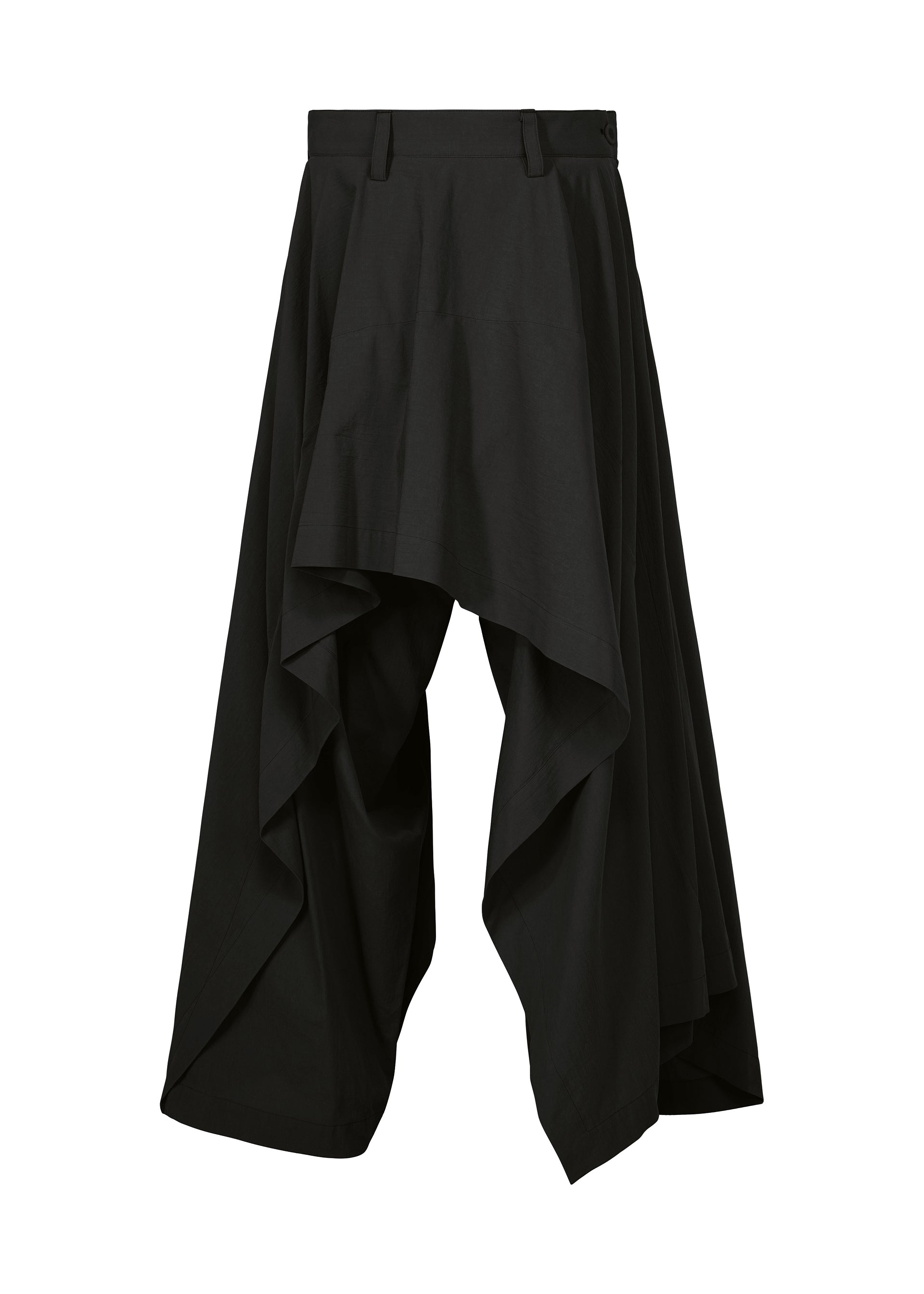 Zoomed view Introducing the COMFORT COTTON pants from IM MEN: Black wide-leg pants featuring an asymmetric silhouette and draped construction for a skirt-like, layered look. Made from high-twist organic cotton, these uniquely cut trousers offer belt loops and a flattering high waist. - BLACK （no.15）