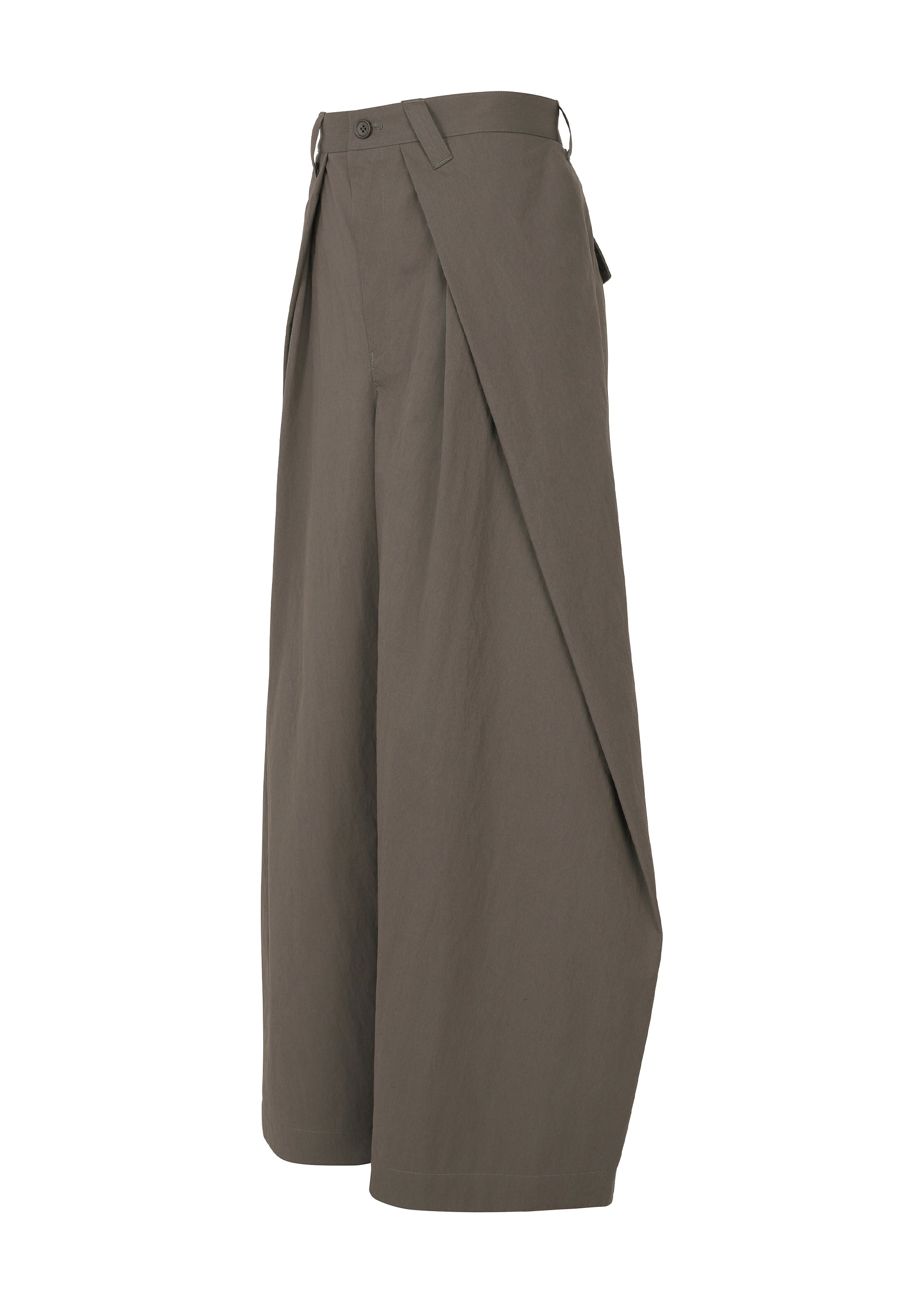 Zoomed view The OVERLAP trousers by IM MEN are wide-leg, high-waisted brown pants made from a textured cotton-nylon blend, featuring a distinctive wrap design and shown in profile against a white background.