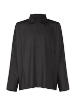 The IM MEN COMPACT SHIRT BLACK is a plain, wrinkle-resistant, long-sleeved shirt with a collar. It features a loose, boxy fit and minimal detailing, shown against a white background. - BLACK （no.15）