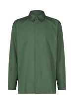 The IM MEN 140/2 SHIRT is a solid dark green, long-sleeved shirt made from premium 140s cotton, featuring a regular pointed collar, concealed front placket, minimalist design, single chest pocket, and no visible branding. - GREEN （no.62）