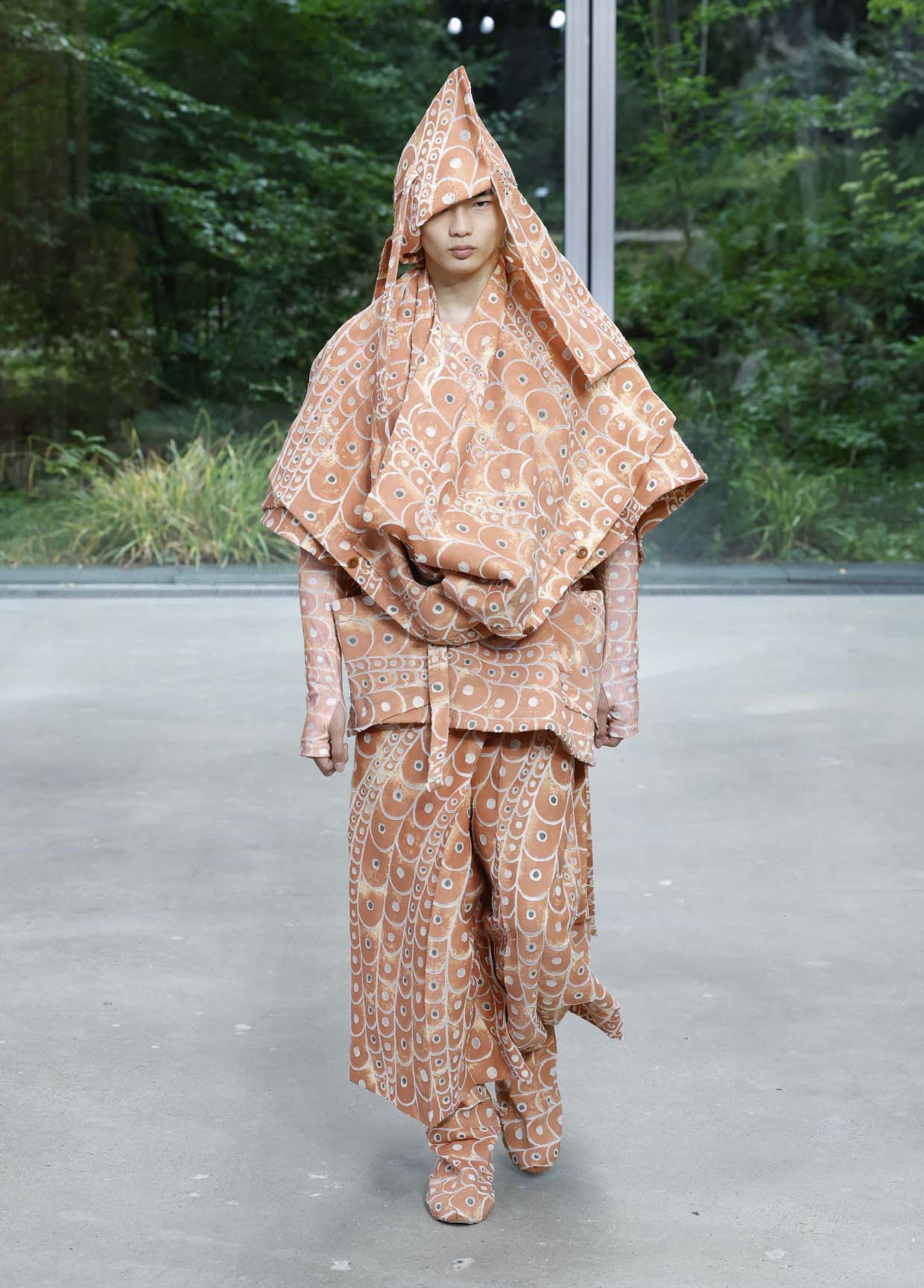 IM MEN COLLECTION SPRING SUMMER 2026 RUNWAY LOOKS – ISSEY MIYAKE