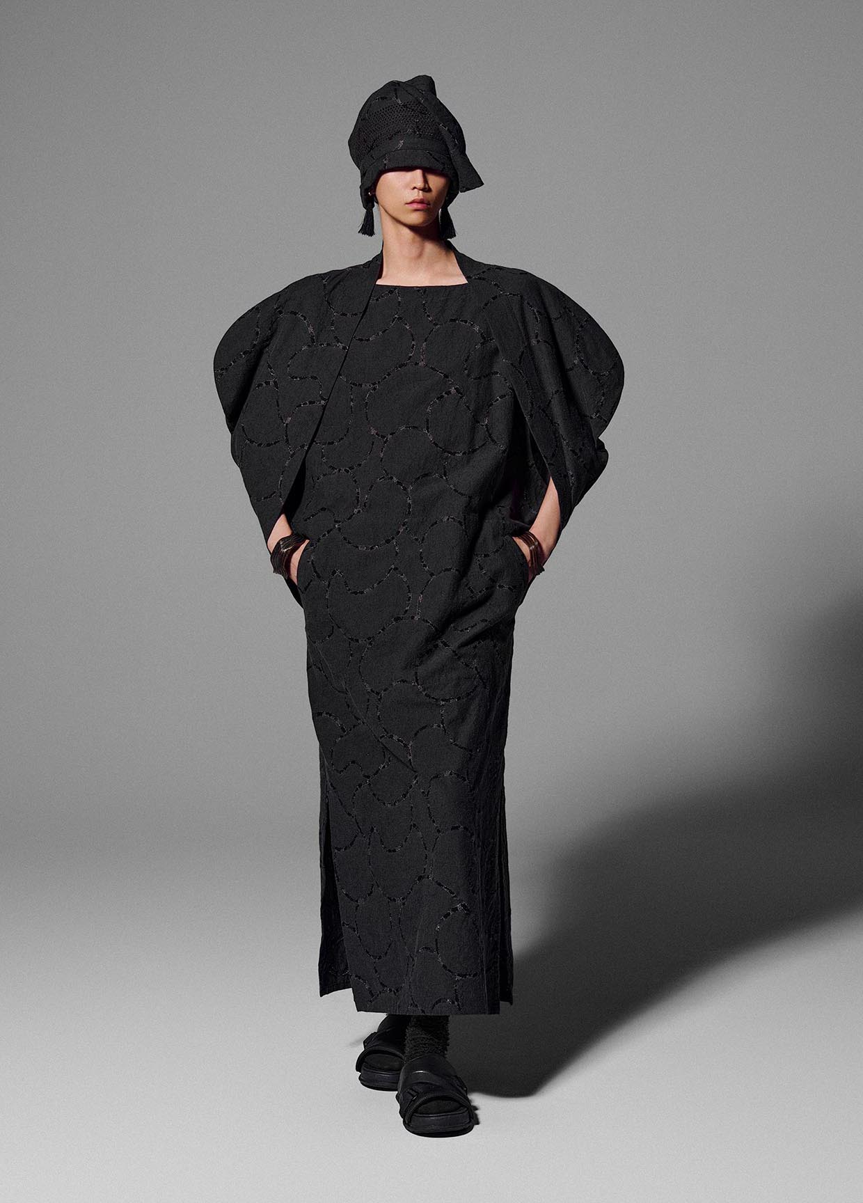 IM MEN LOOK – ISSEY MIYAKE ONLINE STORE