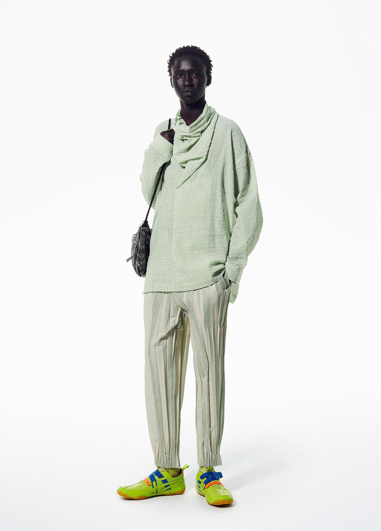 IM MEN LOOK – ISSEY MIYAKE ONLINE STORE