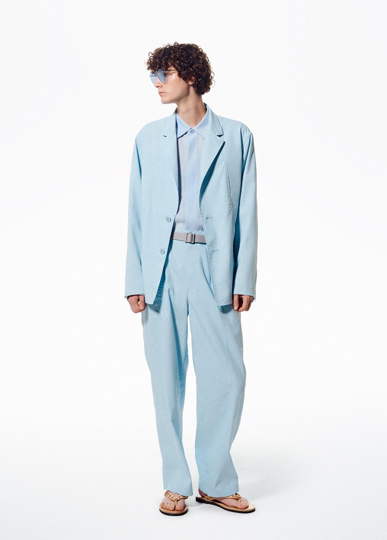 LOOKS