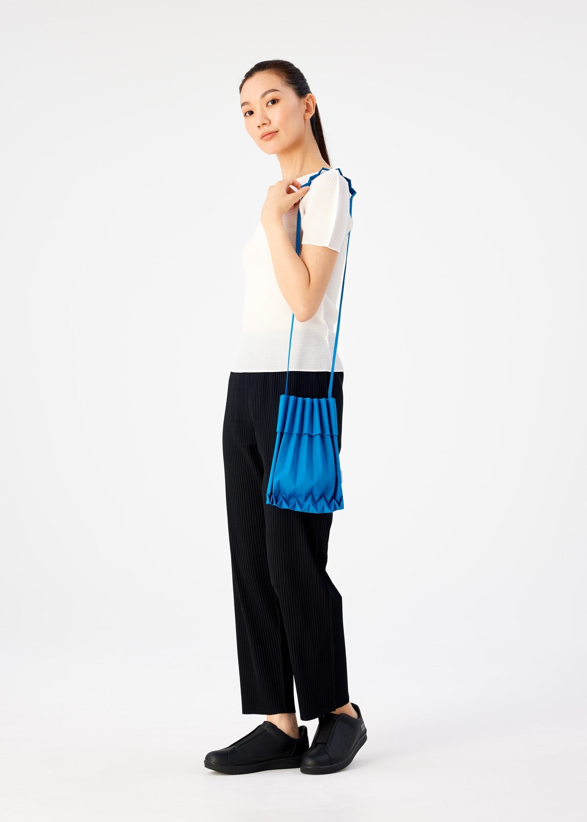 Issey miyake me pleats bag sale