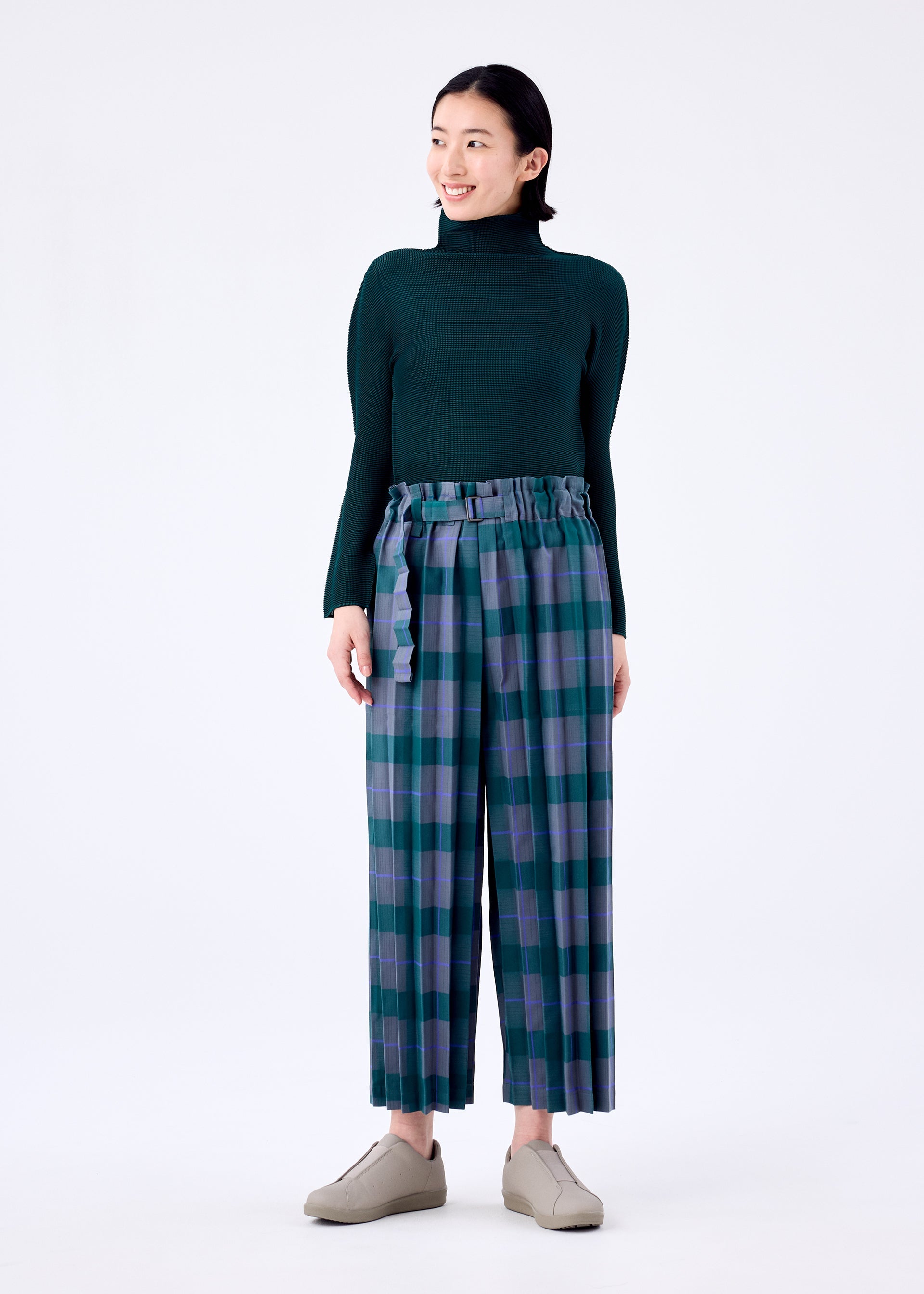 Womens – ISSEY MIYAKE ONLINE STORE