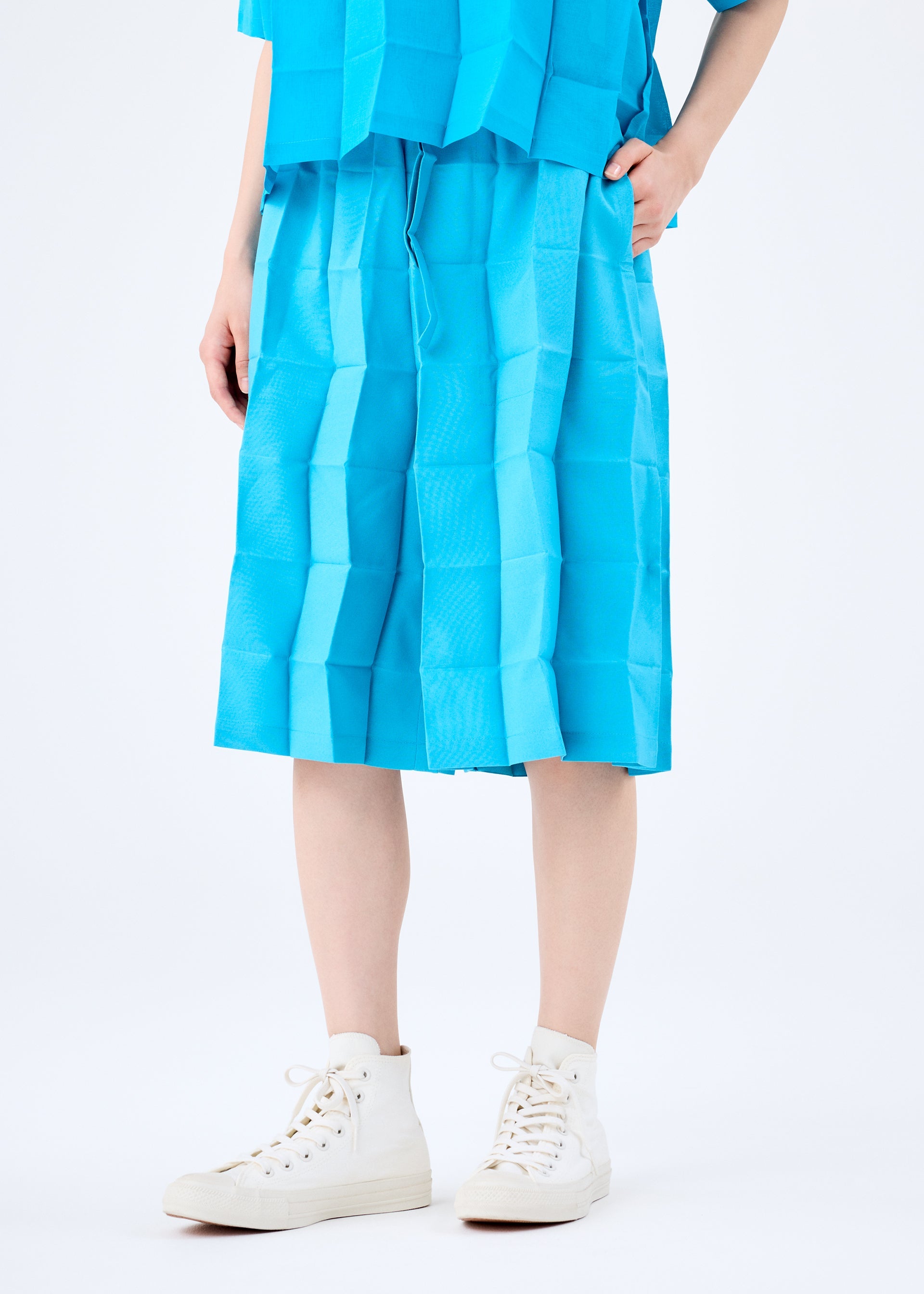 DICE PLEATS BOTTOM