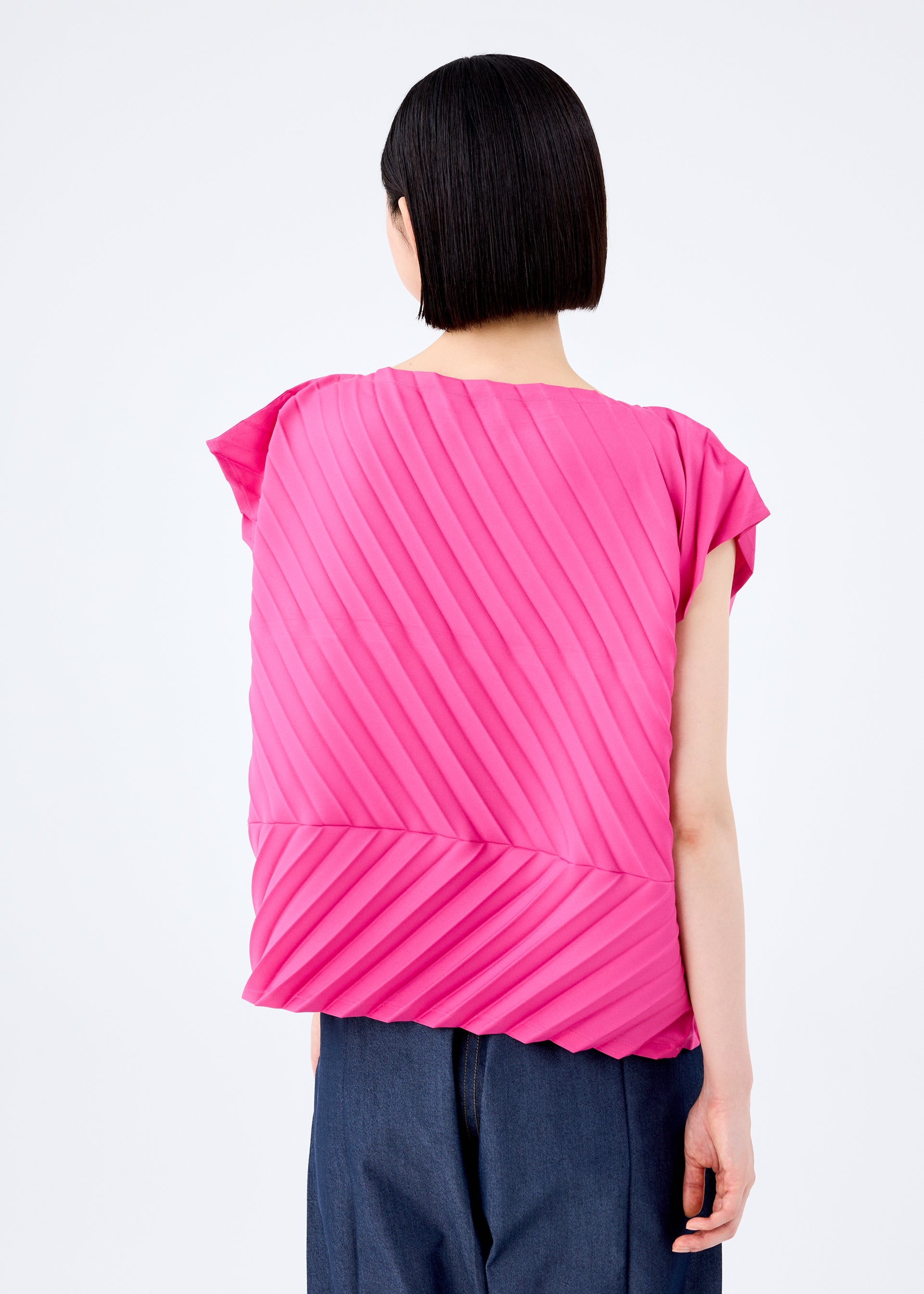 FOLD PLEATS