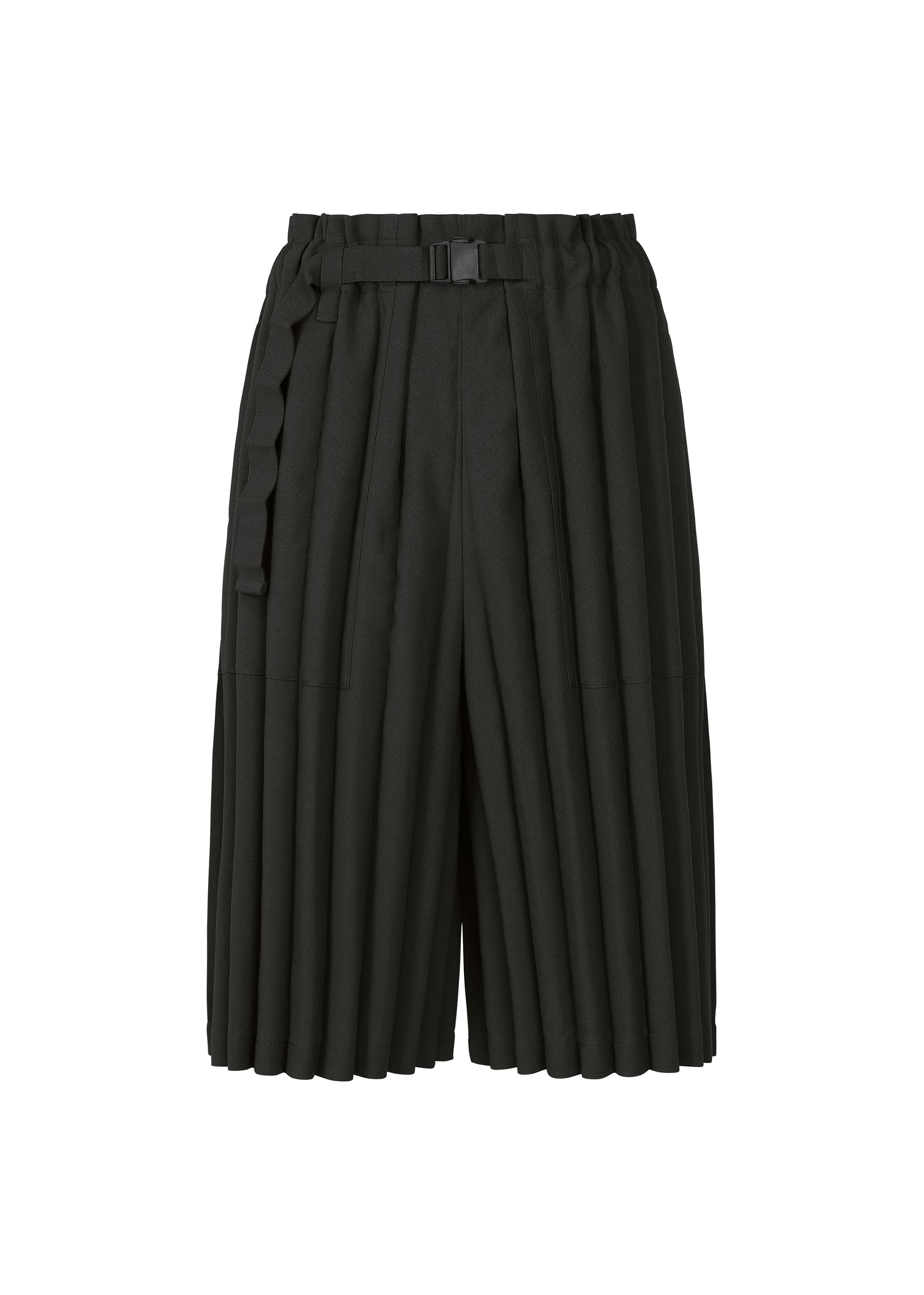RIPPLE PLEATS