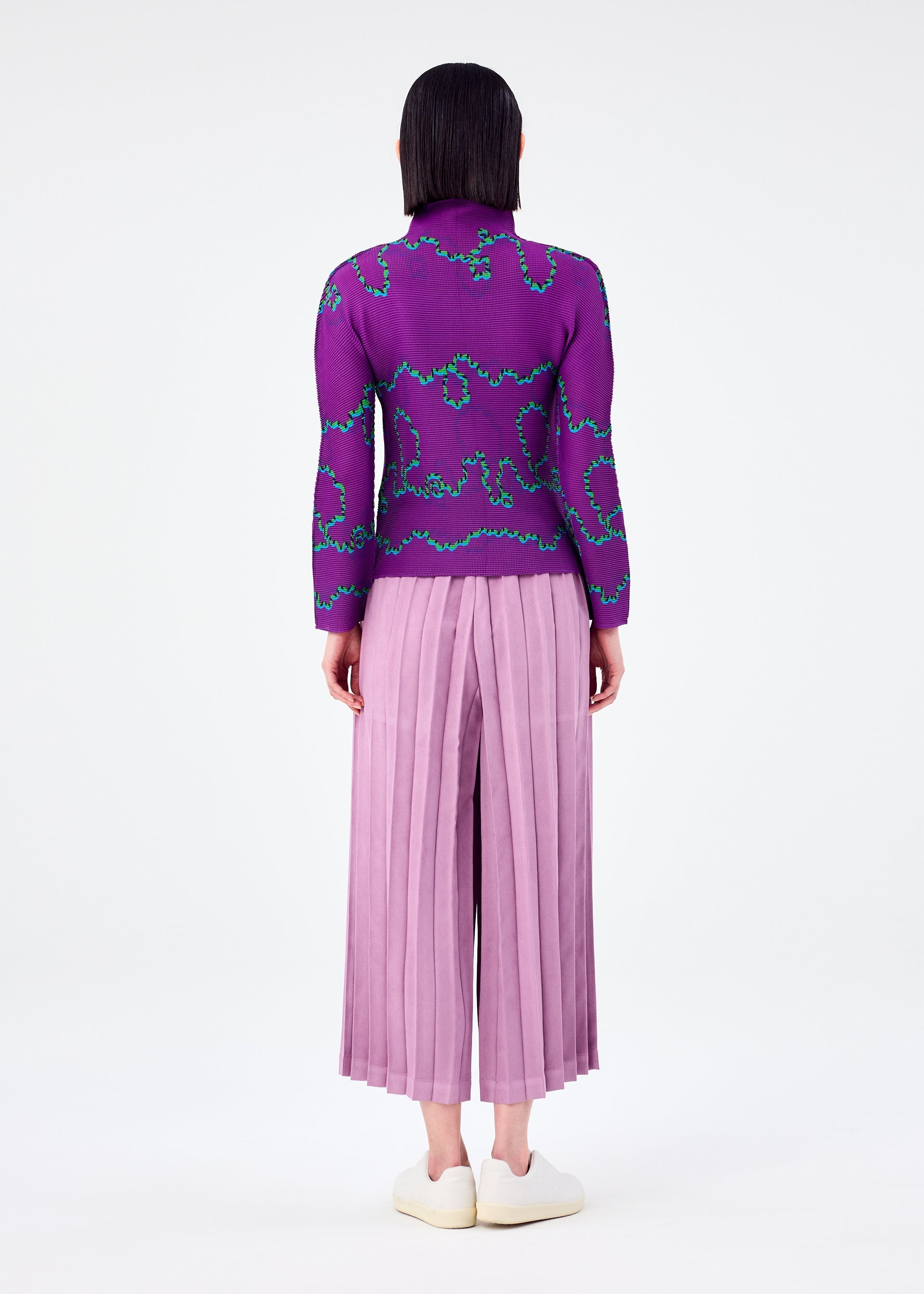 Zoomed view SUEDE LIKE PLEATS BOTTOM