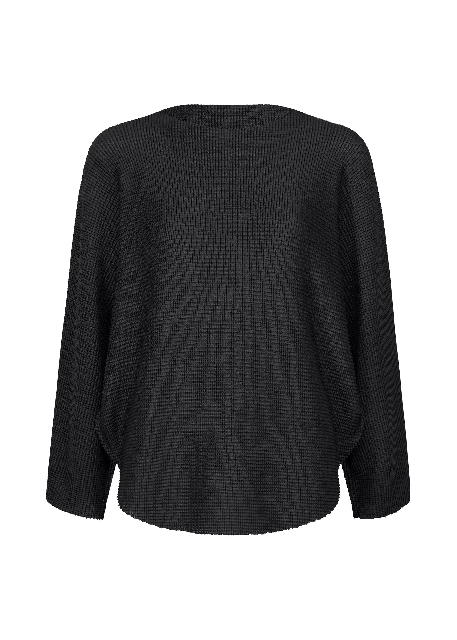 Zoomed view The CURVE KNIT STRETCH PLEATS top by me ISSEY MIYAKE is a black, long-sleeve, loose-fit knit shown from the back, featuring a textured pattern against a white background. - BLACK （no.15）