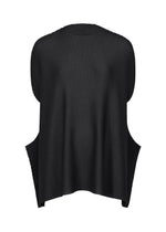 The CURVE KNIT STRETCH PLEATS by me ISSEY MIYAKE is a black textured knit top with wide arm openings and a loose, draped fit, shown from the back. Subtle stretch pleats add style, displayed on a plain white background. - BLACK （no.15）