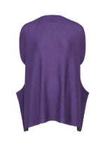 The CURVE KNIT STRETCH PLEATS top by me ISSEY MIYAKE is a comfortable purple knit with a loose fit, wide armholes, and relaxed drape, featuring subtle stretchy pleats and shown against a white background. - PURPLE （no.81）