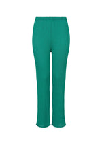 BALLOON SEE-THROUGH CREPE straight-leg pants by me ISSEY MIYAKE, featuring green textured garment-dyed fabric and an elastic waistband, displayed against a plain white background. - PEACOCK GREEN （no.64）