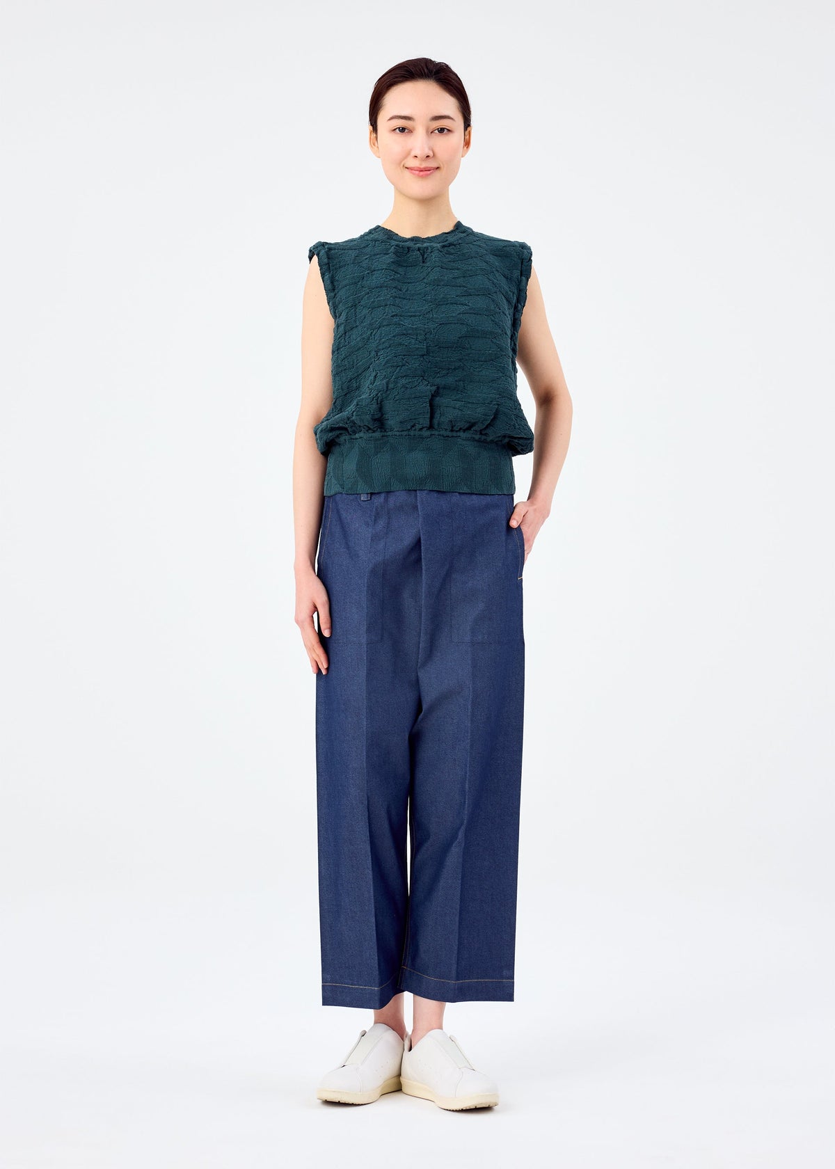 KNIT LIKE CLOTH