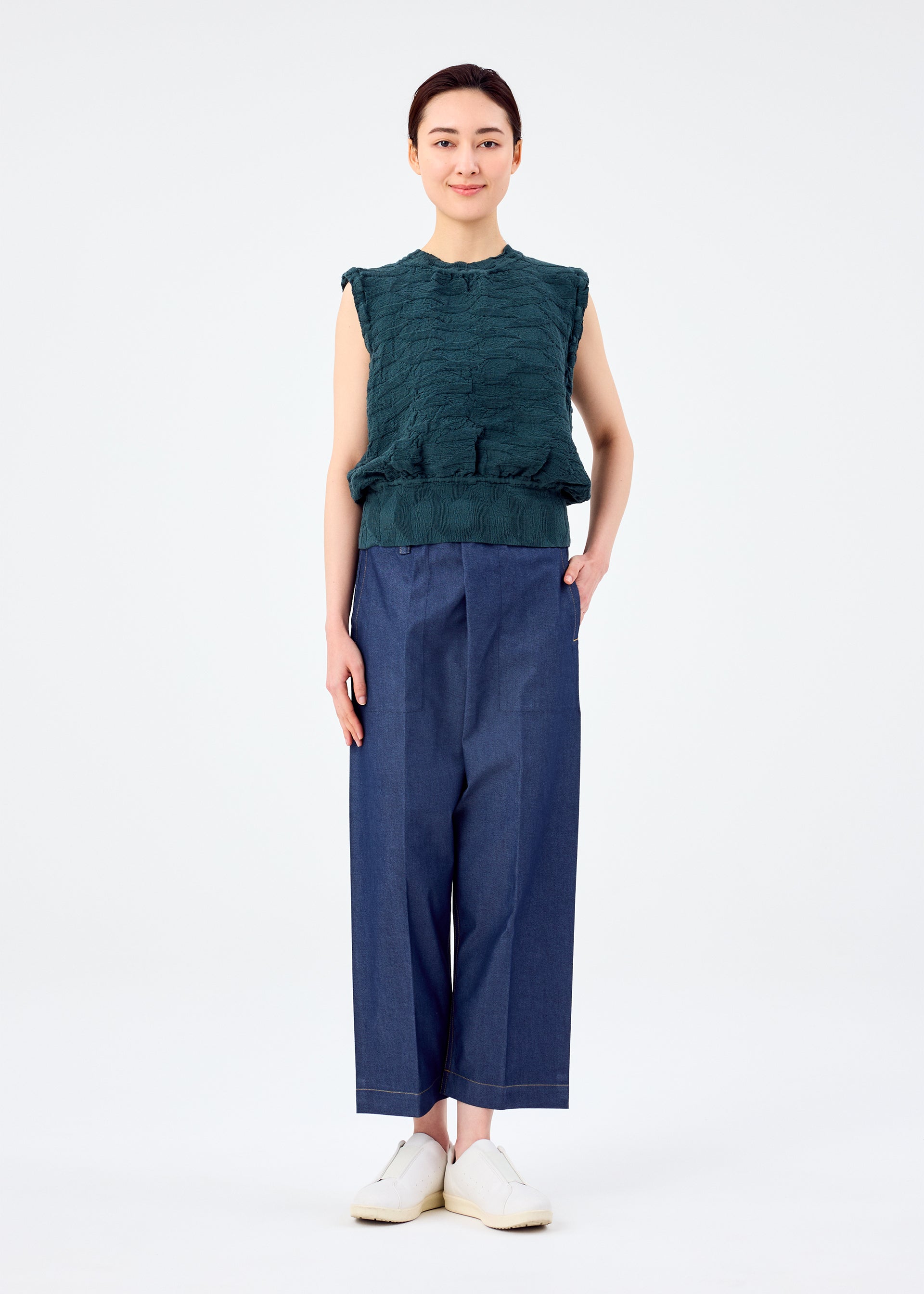 KNIT LIKE CLOTH