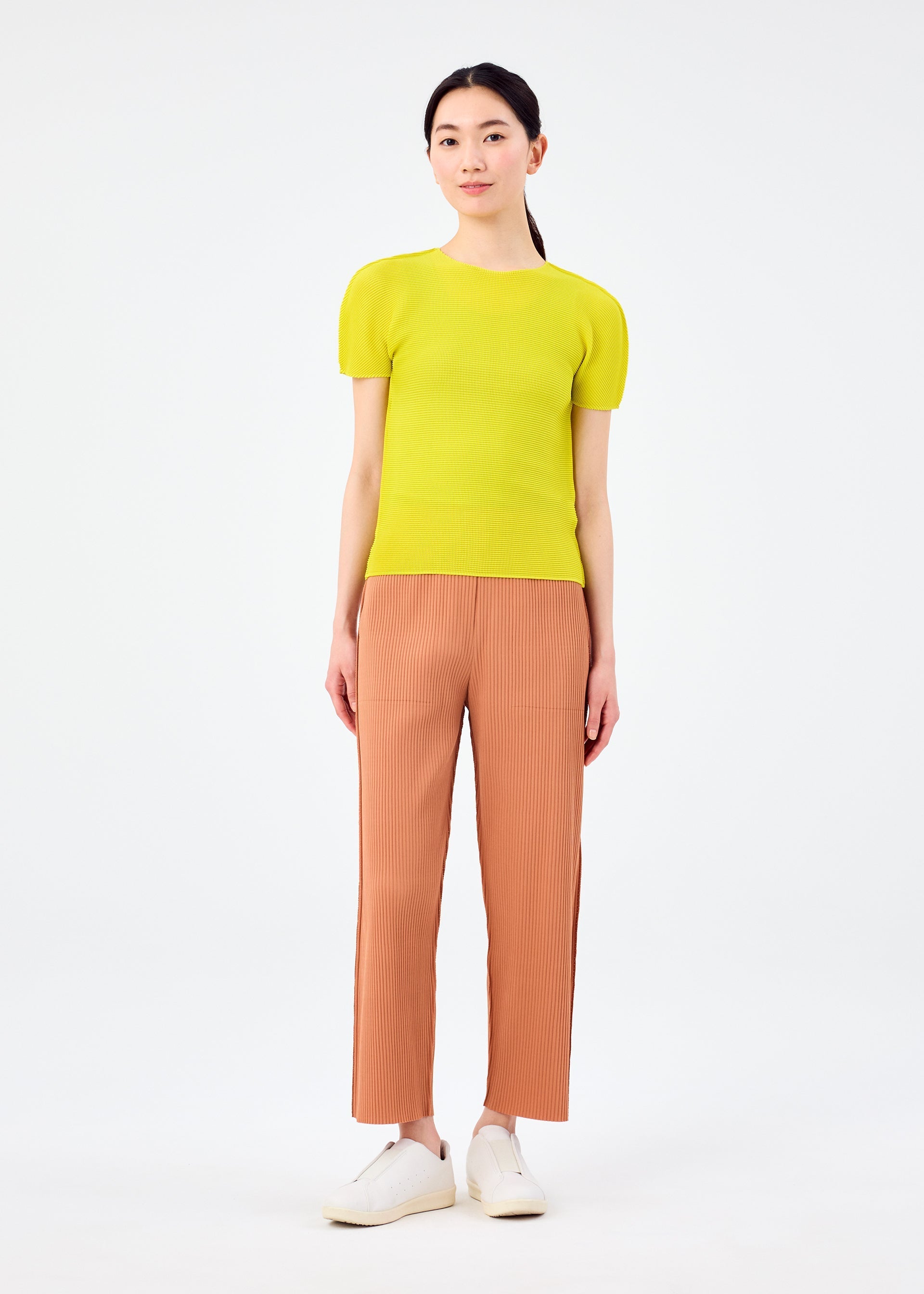 FINE KNIT PLEATS BOTTOM 1