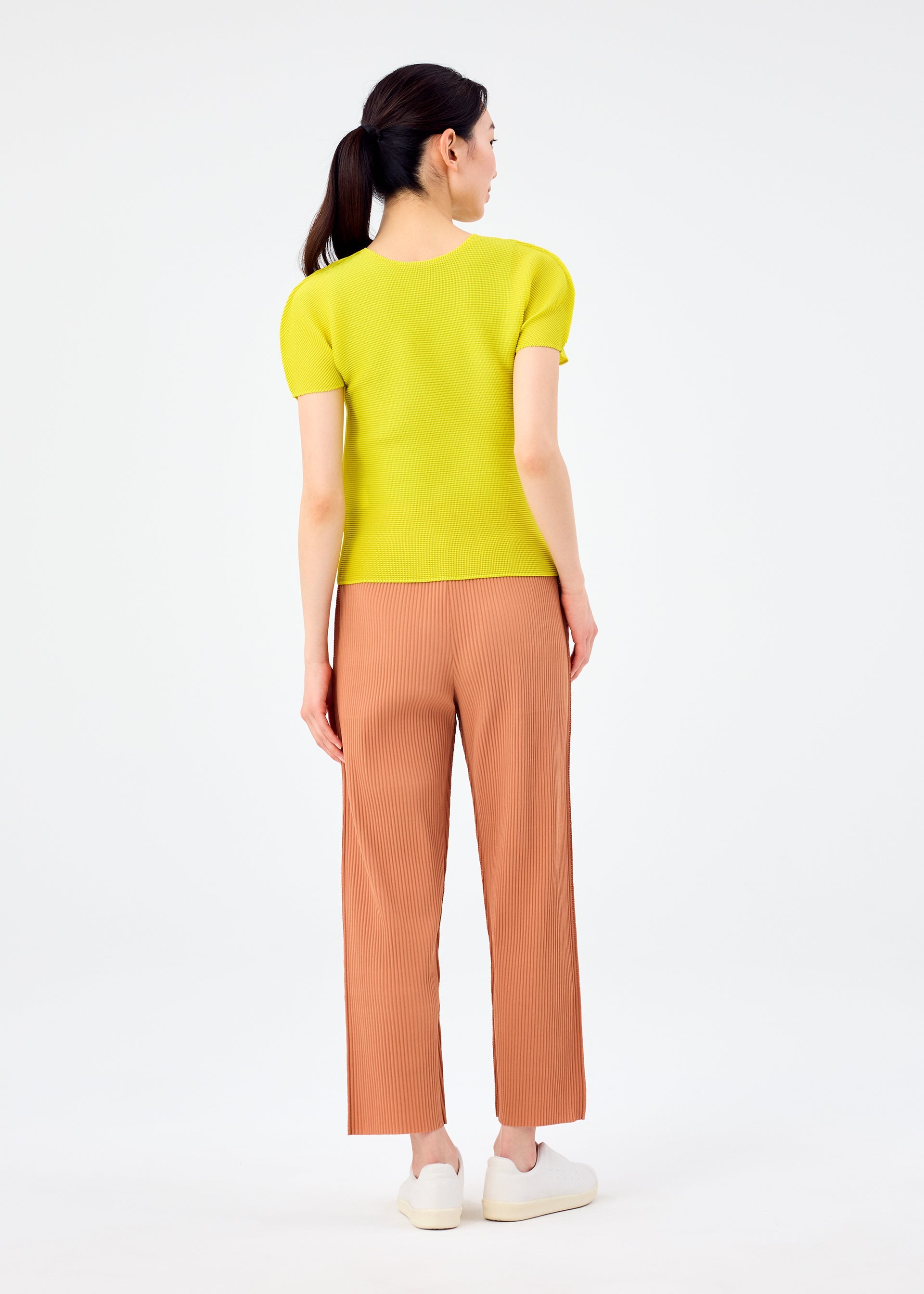 FINE KNIT PLEATS BOTTOM 1