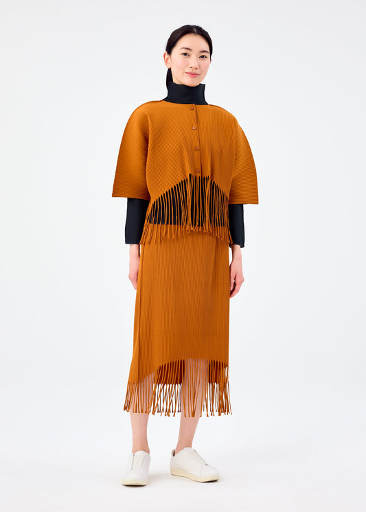 FRINGE PLEATS