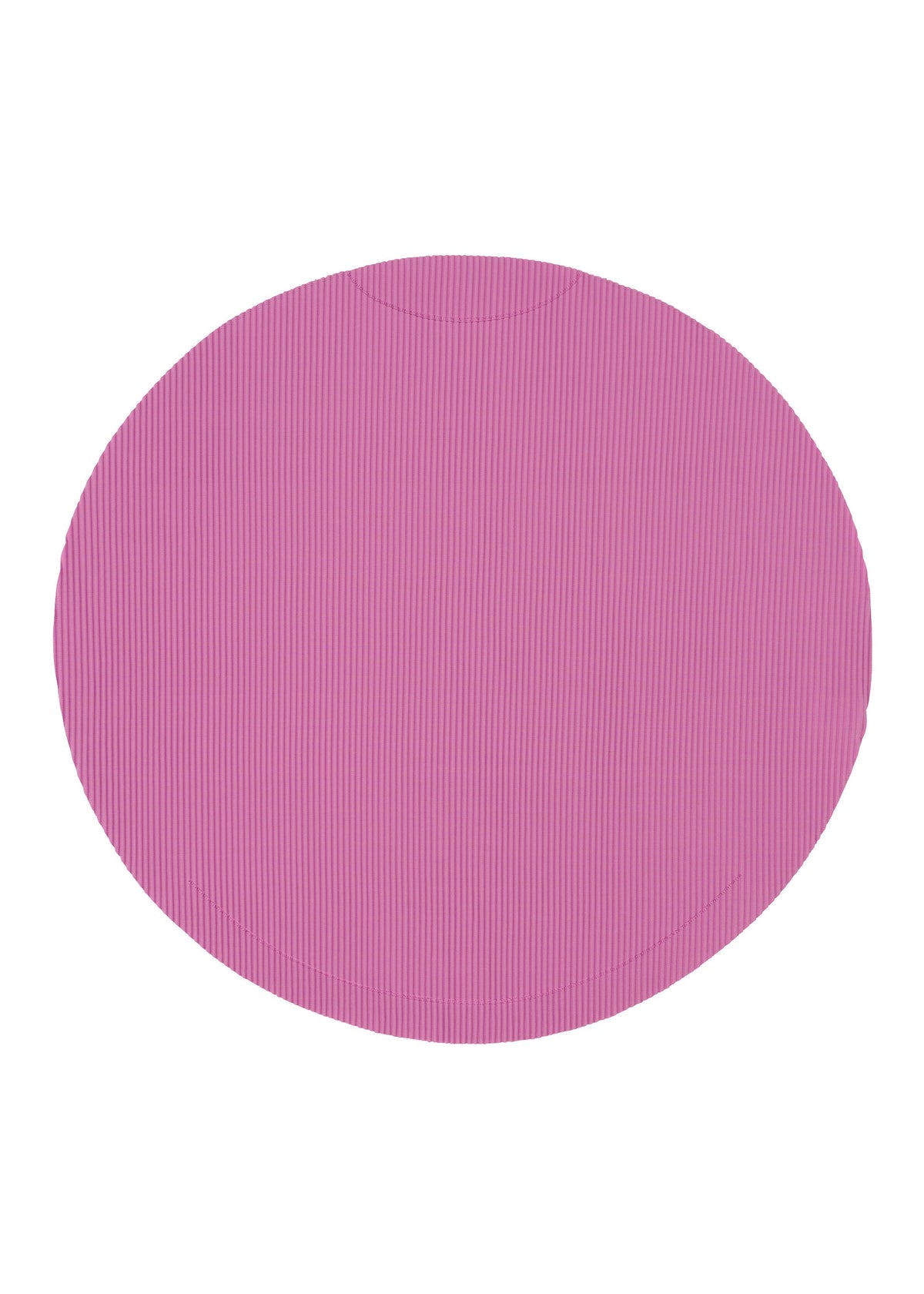 CIRCLE PLEATS