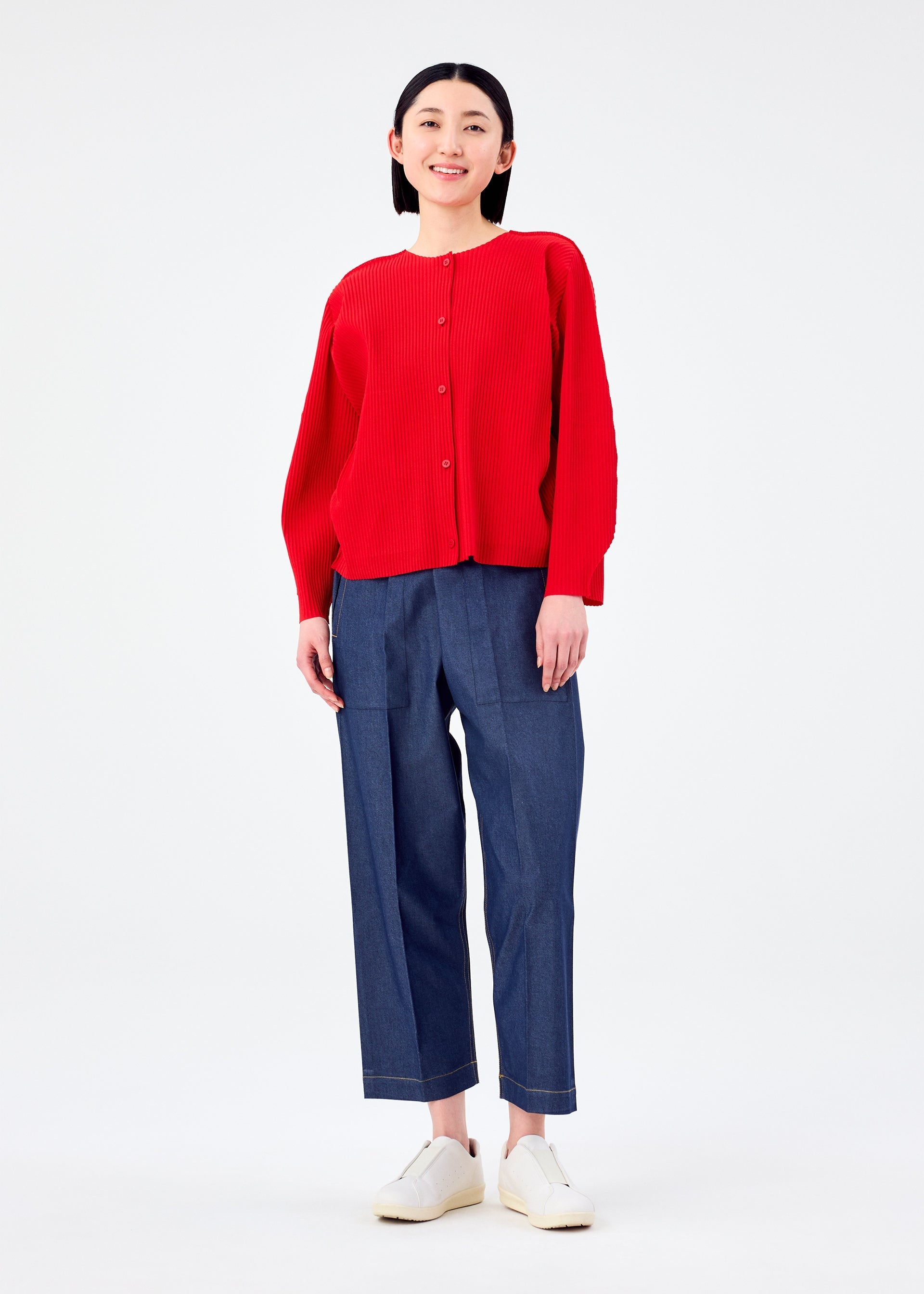 Zoomed view ROUND PLEATS