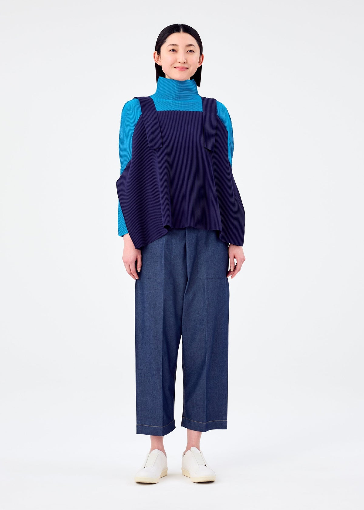 BELT PLEATS view 7 of 7