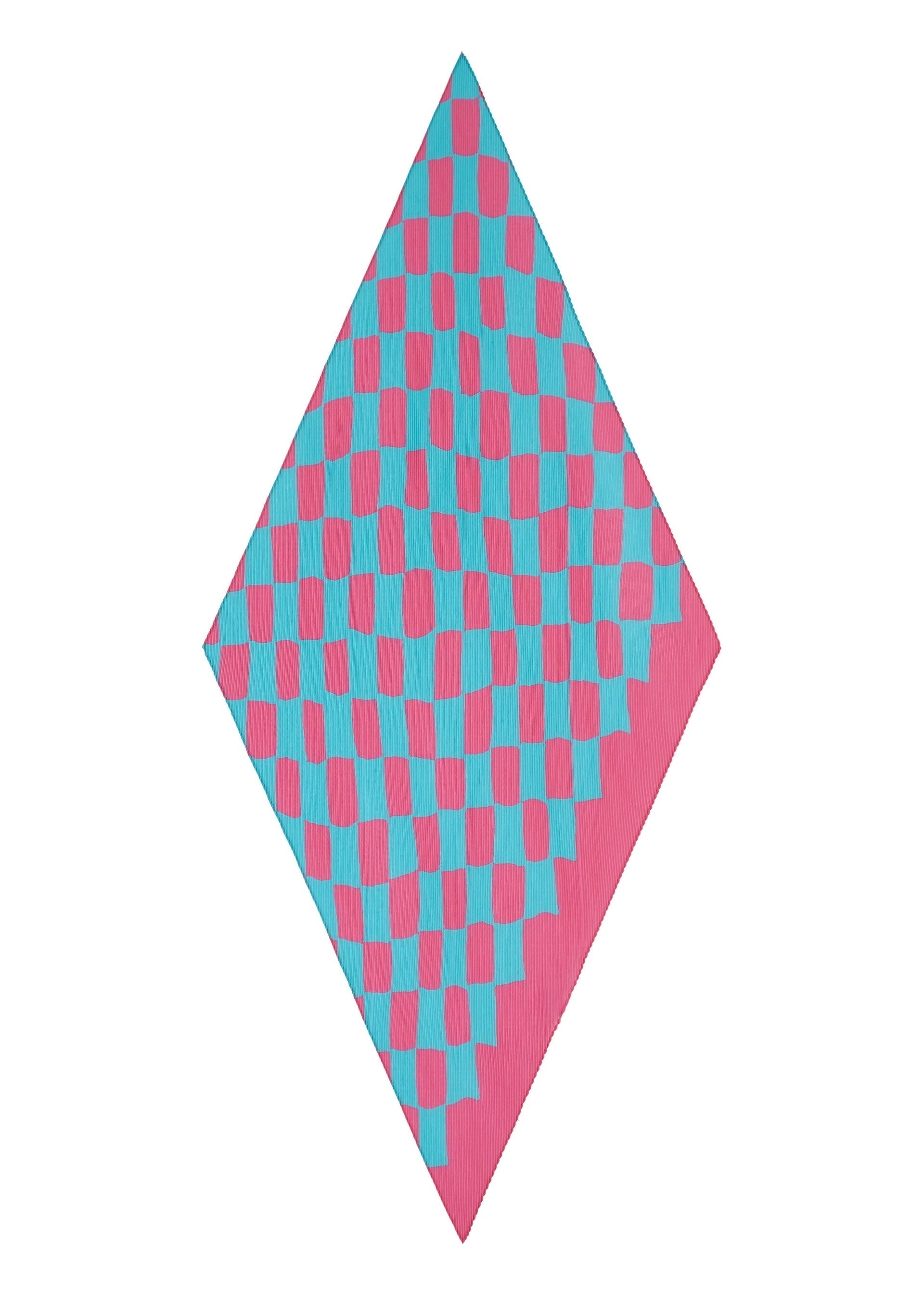 Zoomed view The DIAMOND PLEATS STOLE by me ISSEY MIYAKE features a pink and turquoise checkerboard pattern with wavy, distorted effects and bold colors, creating an optical illusion against a plain white background.
