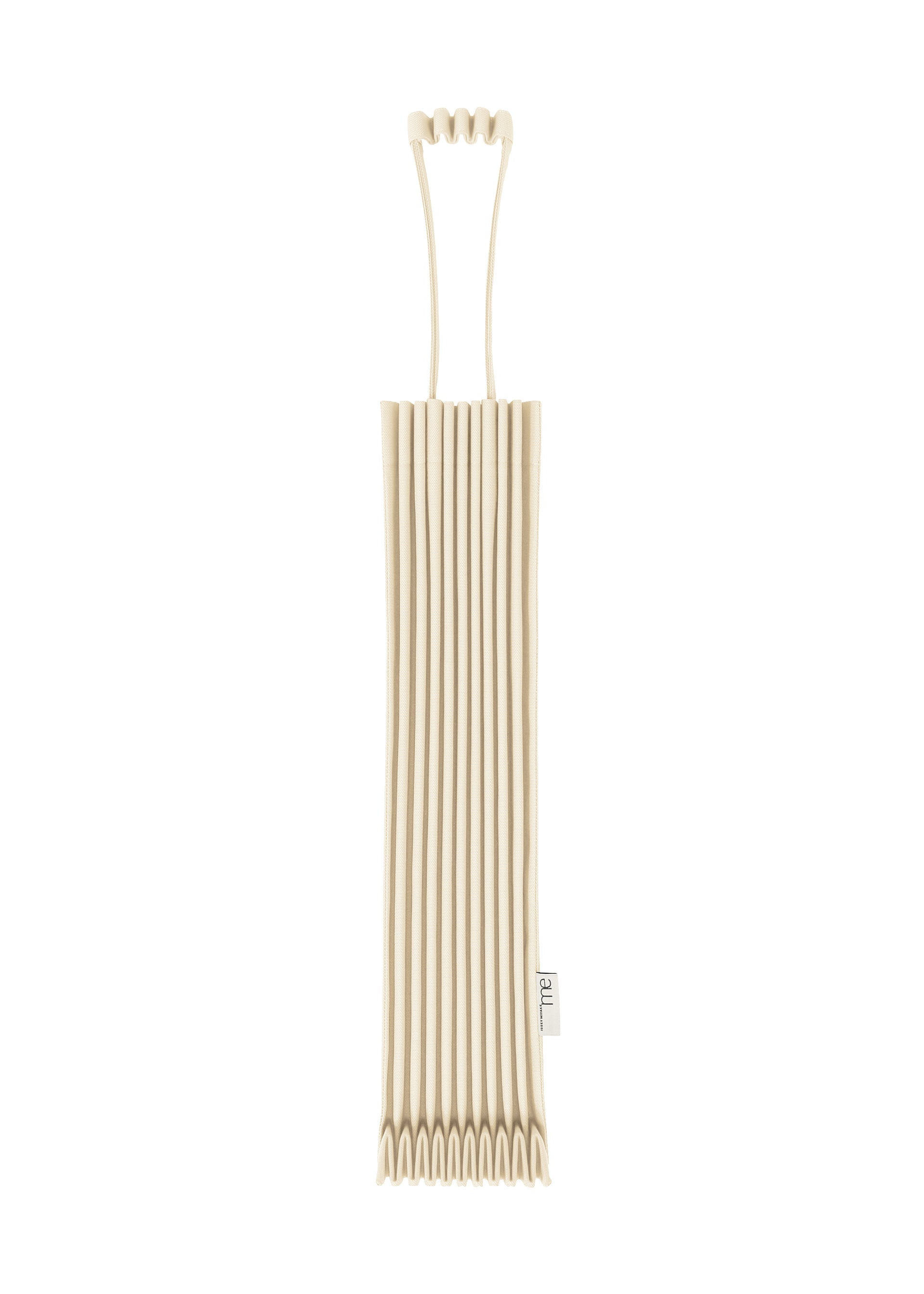 TRUNK PLEATS BAG 12 – ISSEY MIYAKE ONLINE STORE