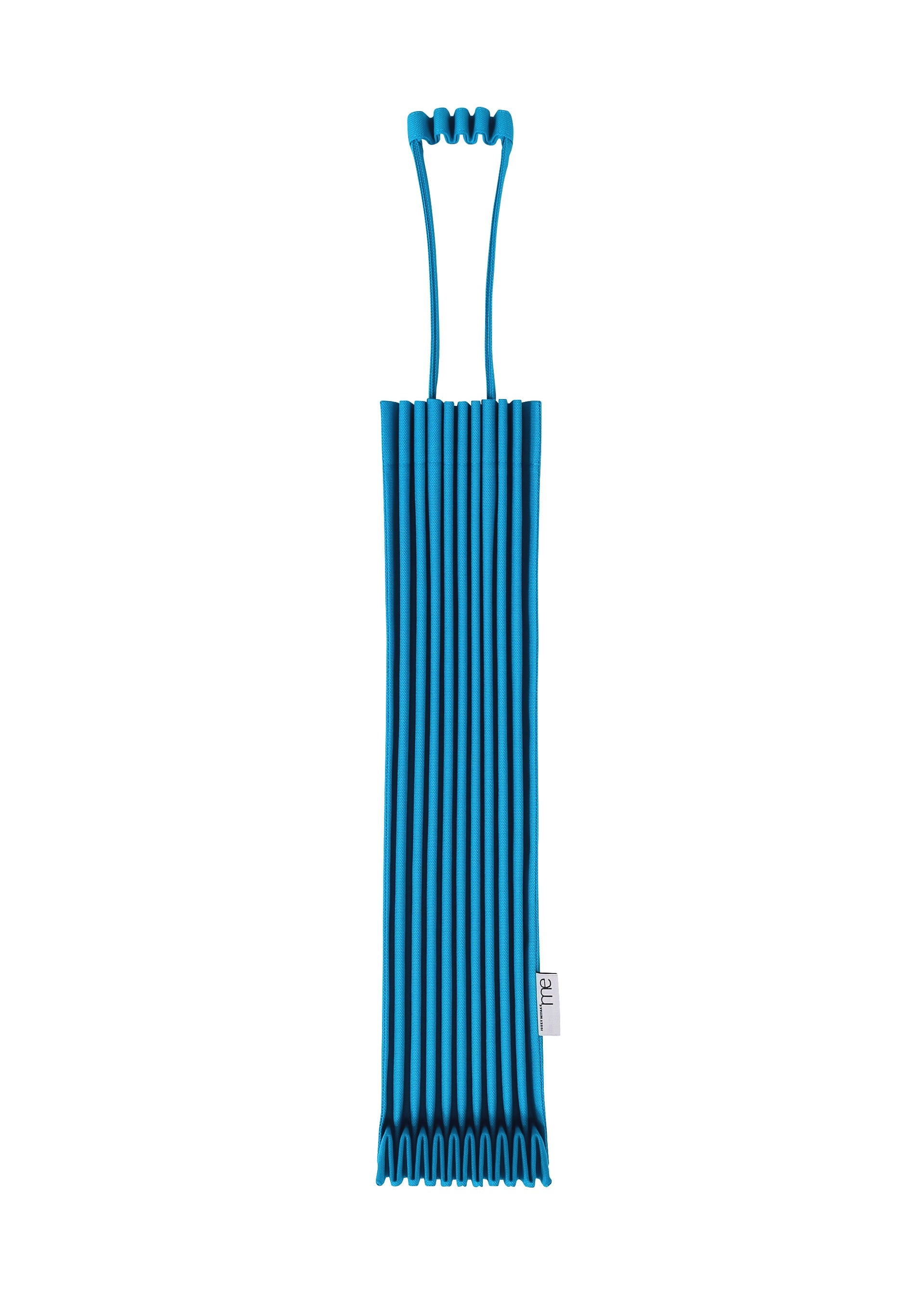 Zoomed view The TRUNK PLEATS BAG 12 by me ISSEY MIYAKE, a blue, ribbed, flexible bag featuring a unique handle at one end, is shown laid flat against a white background. - CYAN （no.93）