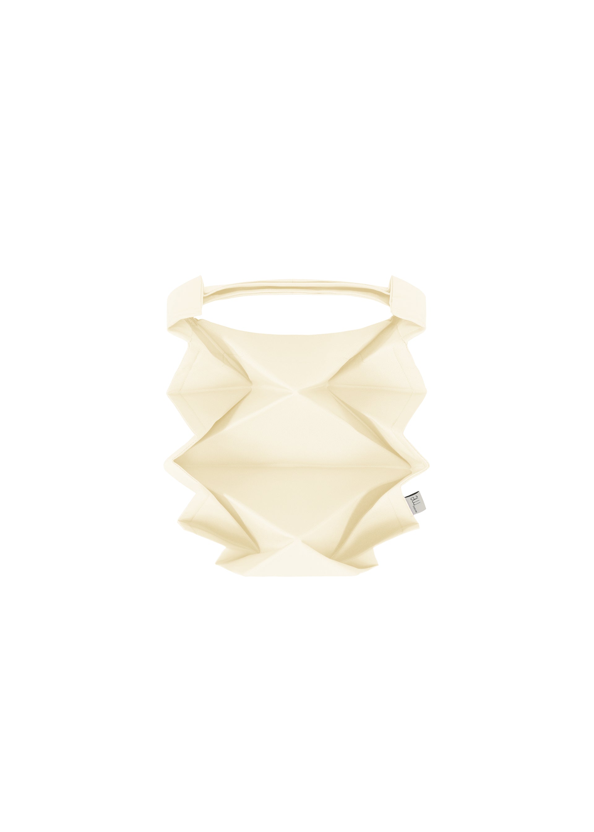 Zoomed view The GEOMETRIC PLEATS BAG by me ISSEY MIYAKE features a cream geometric pattern, angular folds, curved handle, and accordion pleats, evoking a handmade style. It is photographed against a white background. - WHITE （no.01）