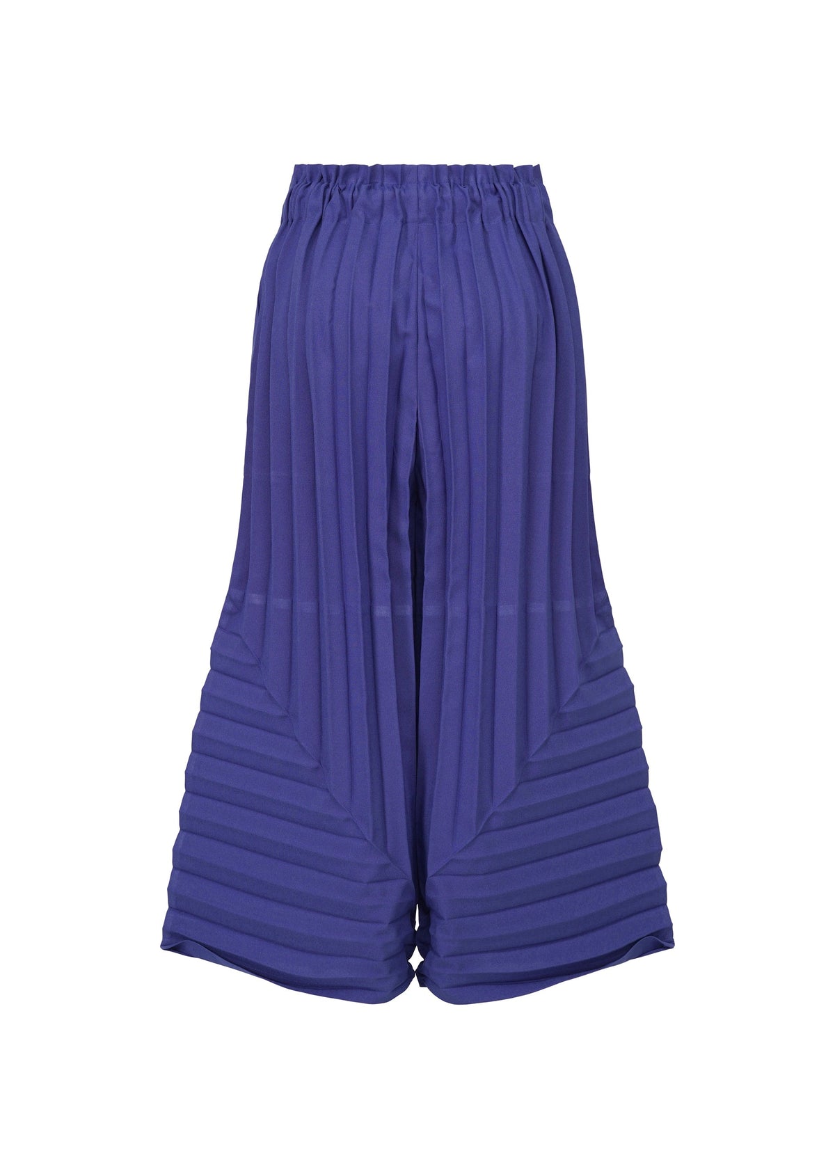 The COLOR PLEATS BOTTOM by me ISSEY MIYAKE are high-waisted, wide-legged purple pants featuring structured horizontal pleats for a geometric, layered look and an accentuated flared silhouette. view 4 of 6