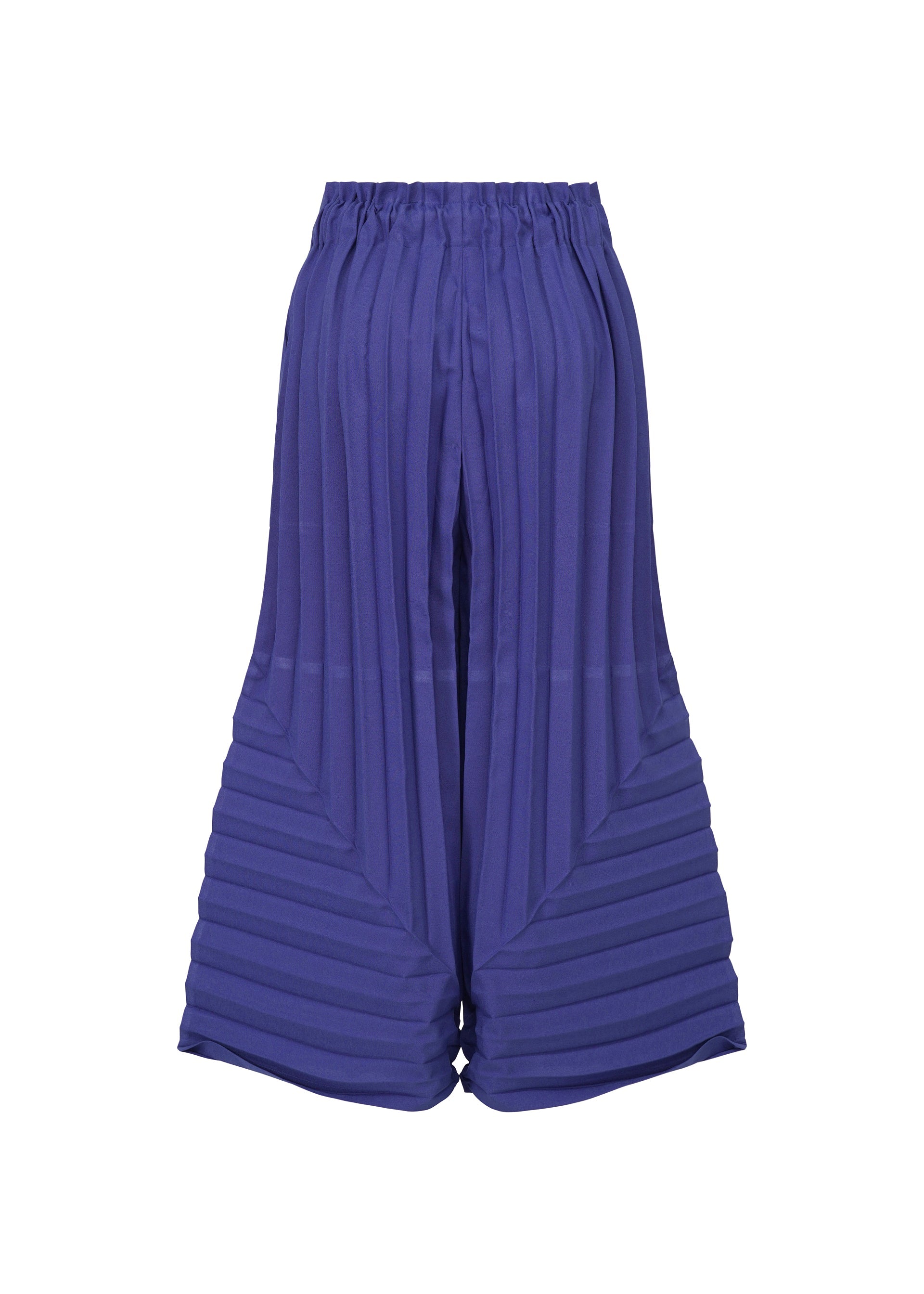 Zoomed view The COLOR PLEATS BOTTOM by me ISSEY MIYAKE are high-waisted, wide-legged purple pants featuring structured horizontal pleats for a geometric, layered look and an accentuated flared silhouette.