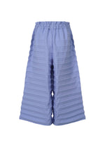 The RIPPLE PLEATS by me ISSEY MIYAKE are wide pants featuring handmade pleats and convenient pockets.