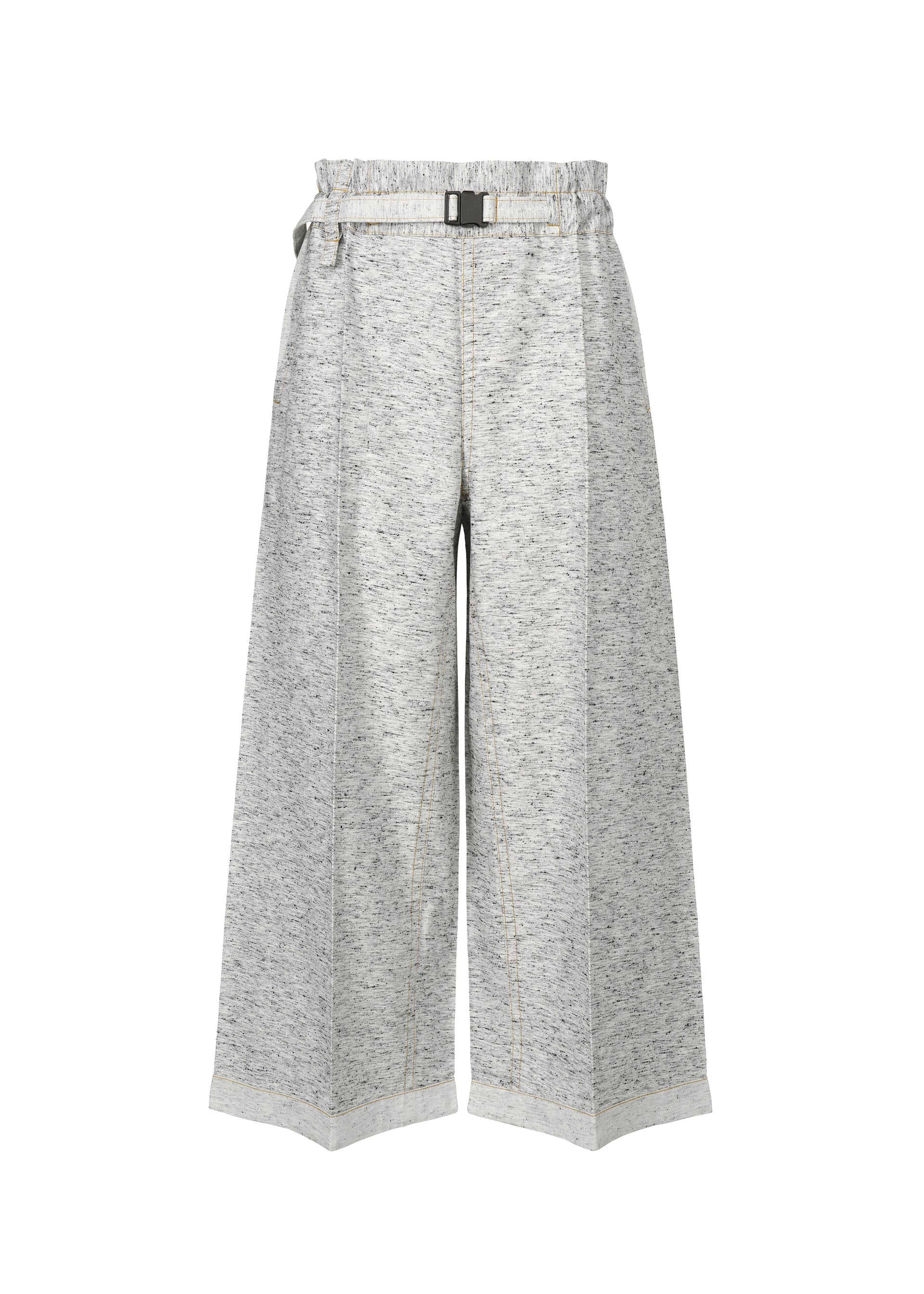 Zoomed view The REmeTEX NEP DENIM wide-leg, high-waisted gray pants by me ISSEY MIYAKE feature a subtle textured pattern, paperbag-style elastic waistband, black belt with rectangular buckle, and visible front seam detailing. - WHITE-HUED （no.09）