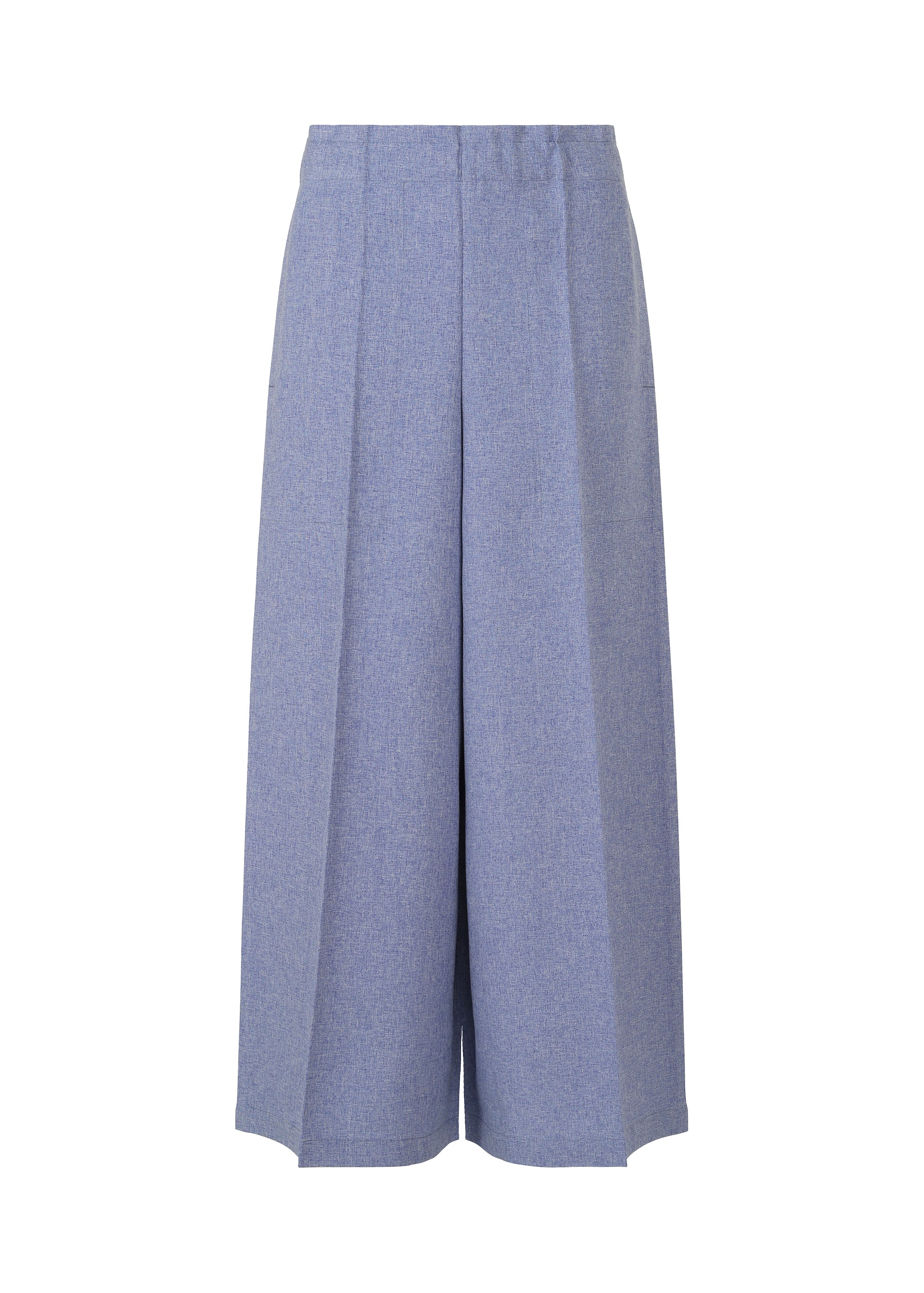 Zoomed view FLAT BOTTOM by me ISSEY MIYAKE: Light blue, wide-leg culottes with high waist and pleated front, made from slightly textured cationic yarn for a flowy feel, shown against a plain white background. - BLUE (no.72)