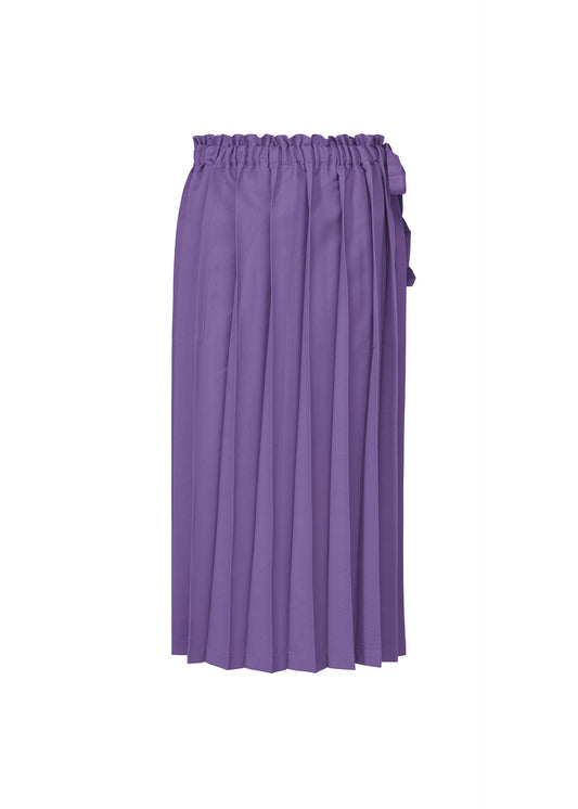 CROSS PLEATS view 1