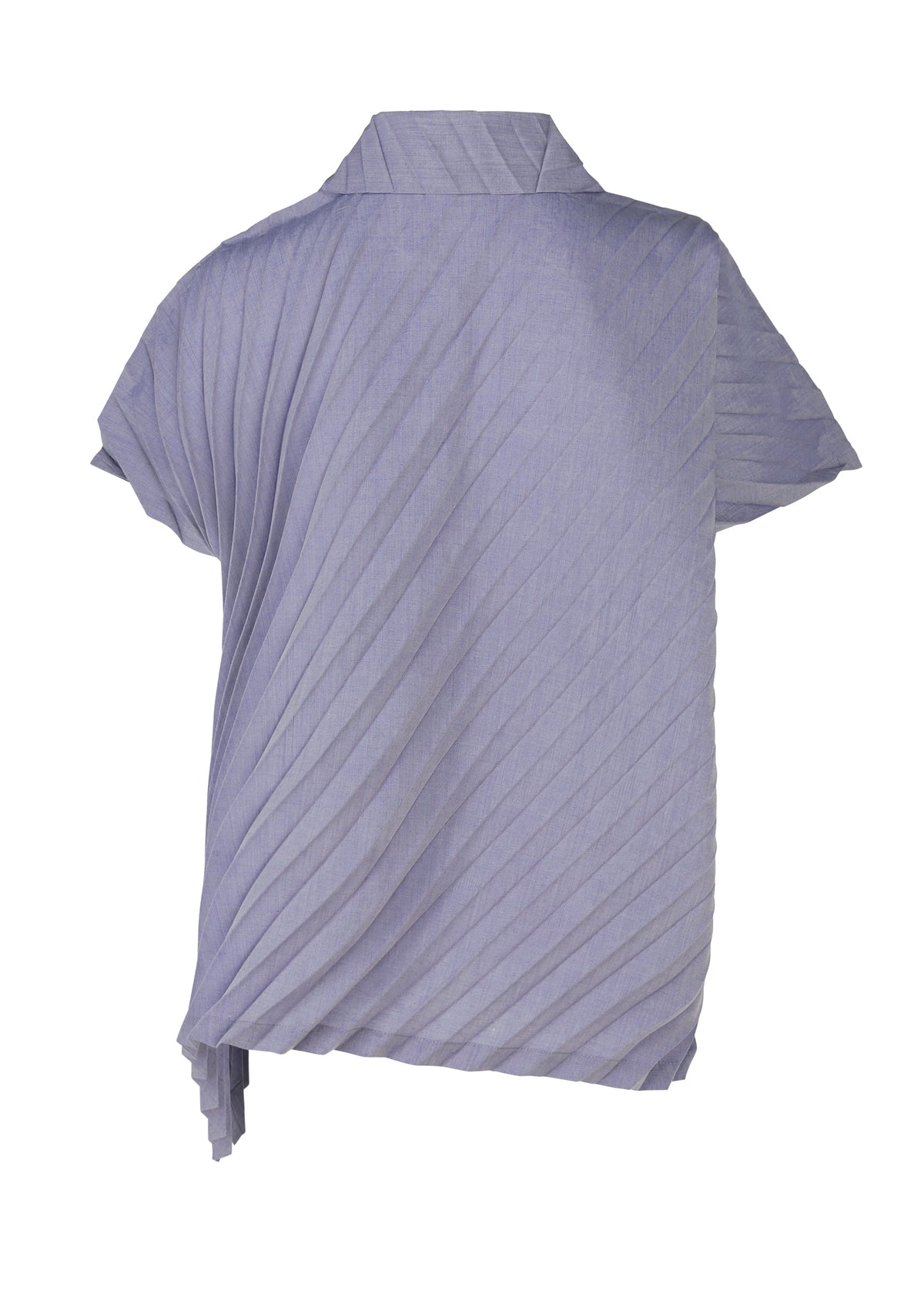 The ANGLE PLEATS SHIRT by me ISSEY MIYAKE is a light purple, short-sleeved, collared blouse with a melange finish, pleated diagonal stripes, and an asymmetrical hem. Displayed on a plain white background. view 4 of 9