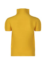 The STRETCH PLEATS 6 high-neck, short-sleeved yellow ribbed top by me ISSEY MIYAKE is displayed from the back against a plain white background.