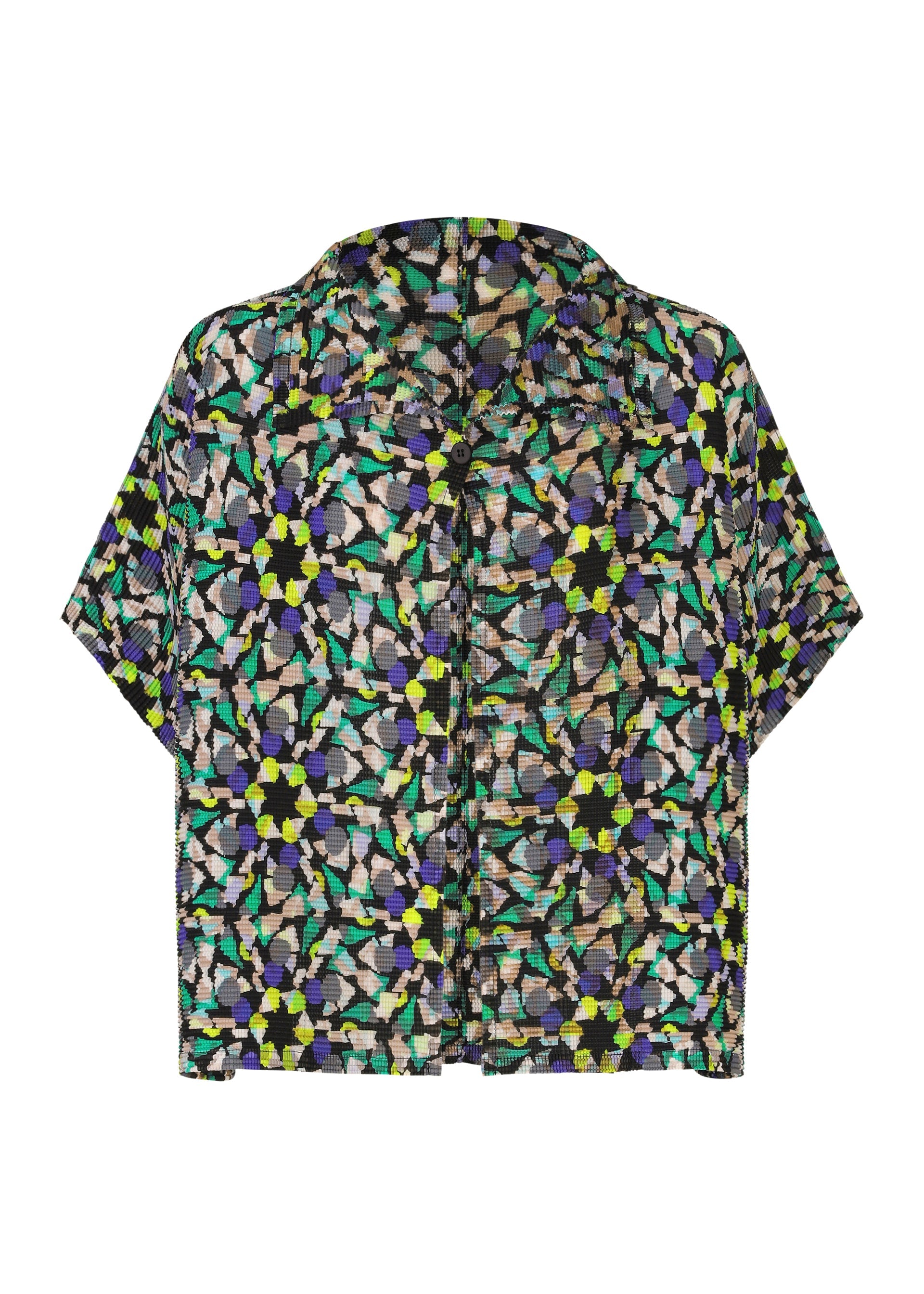 Zoomed view The KALEIDOSCOPE short-sleeved shirt by me ISSEY MIYAKE features a bold abstract floral print in green, yellow, purple, black, and beige on white. Shown laid flat with the back facing up. - BLACK-HUED （no.18）