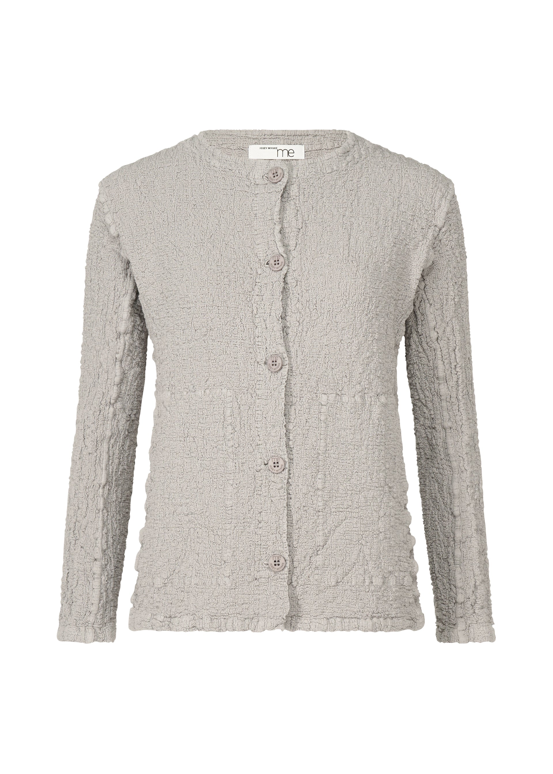 Zoomed view The CAULIFLOWER COLOR by me ISSEY MIYAKE is a light grey, textured, long-sleeve stretchy jacket with a round neckline and five front buttons, shown on a white background. - LIGHT GRAY （no.11）