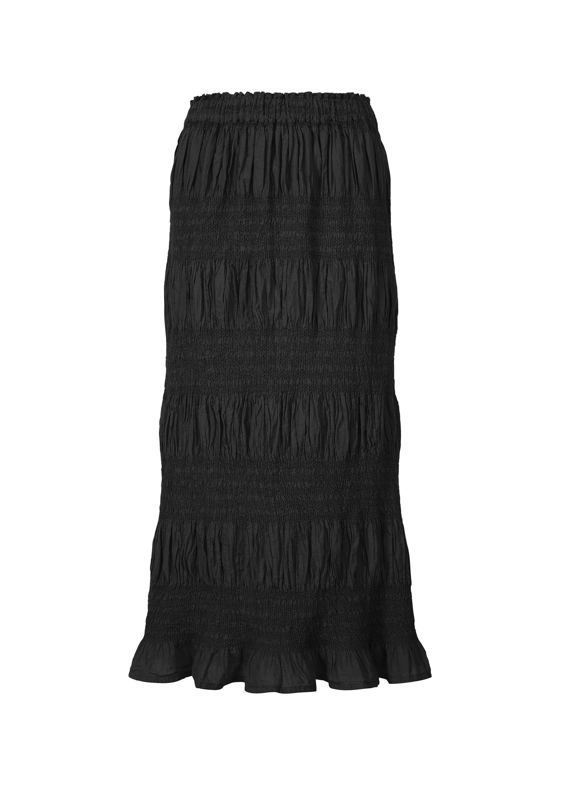 Zoomed view The SHRINK STRIPE by me ISSEY MIYAKE is a long black cotton-blend skirt with a smocked elastic waistband, horizontal ruching, and a slightly ruffled hem. The skirt has a textured, flowy look against a plain white background. - BLACK (no.15)